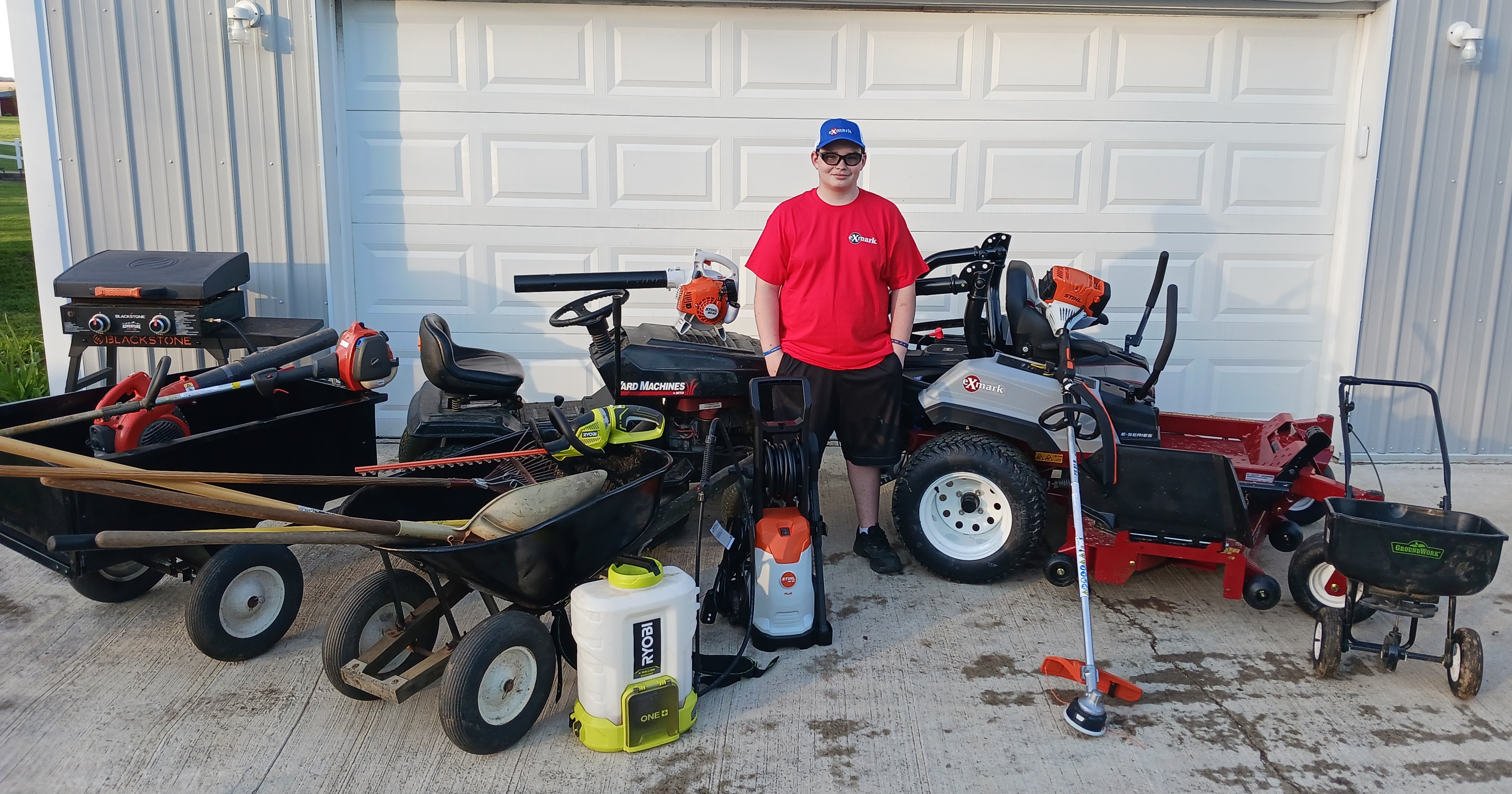 Avatar for Gabe's Lawn Care