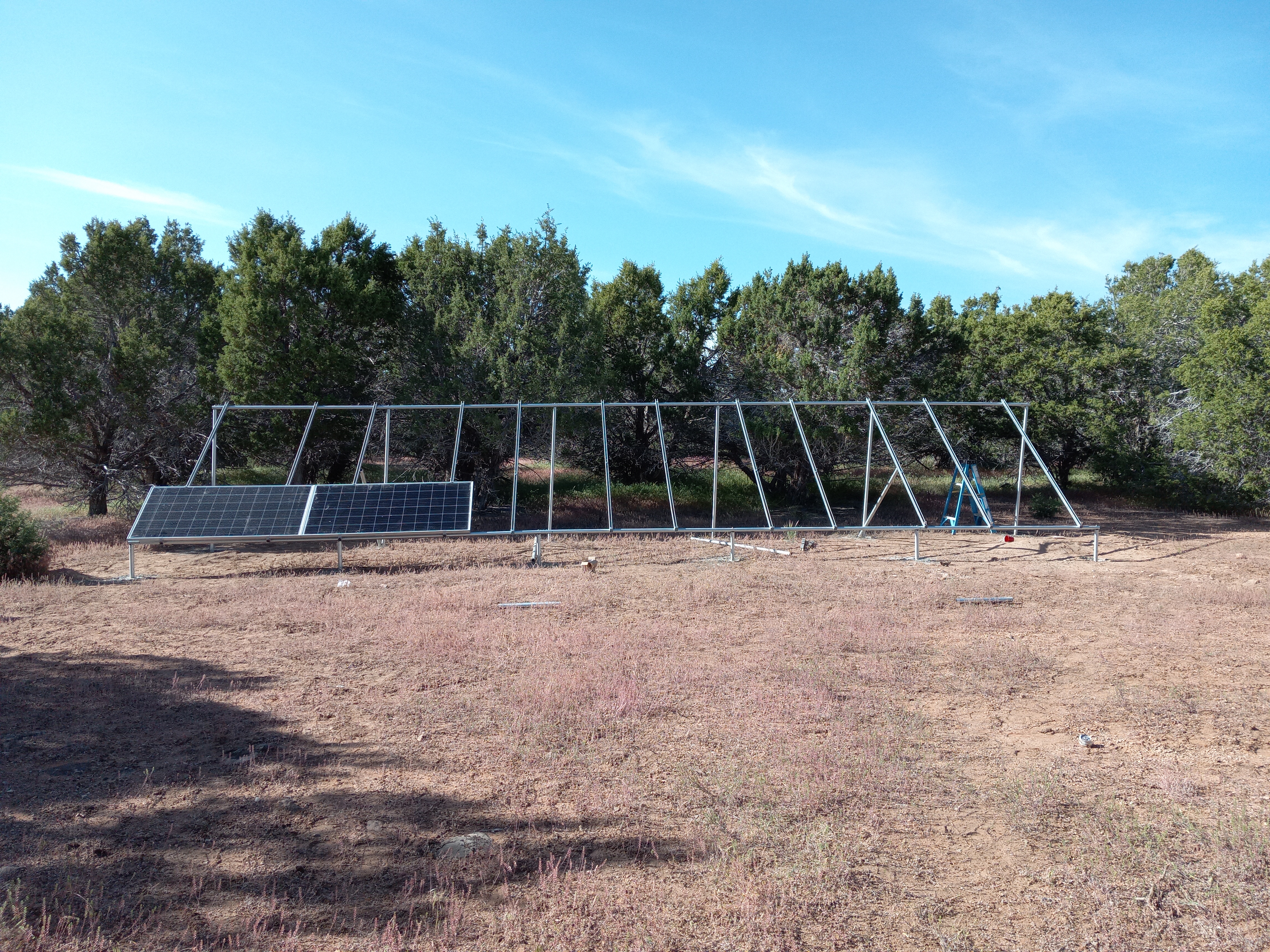Reeds solar designs llc logo