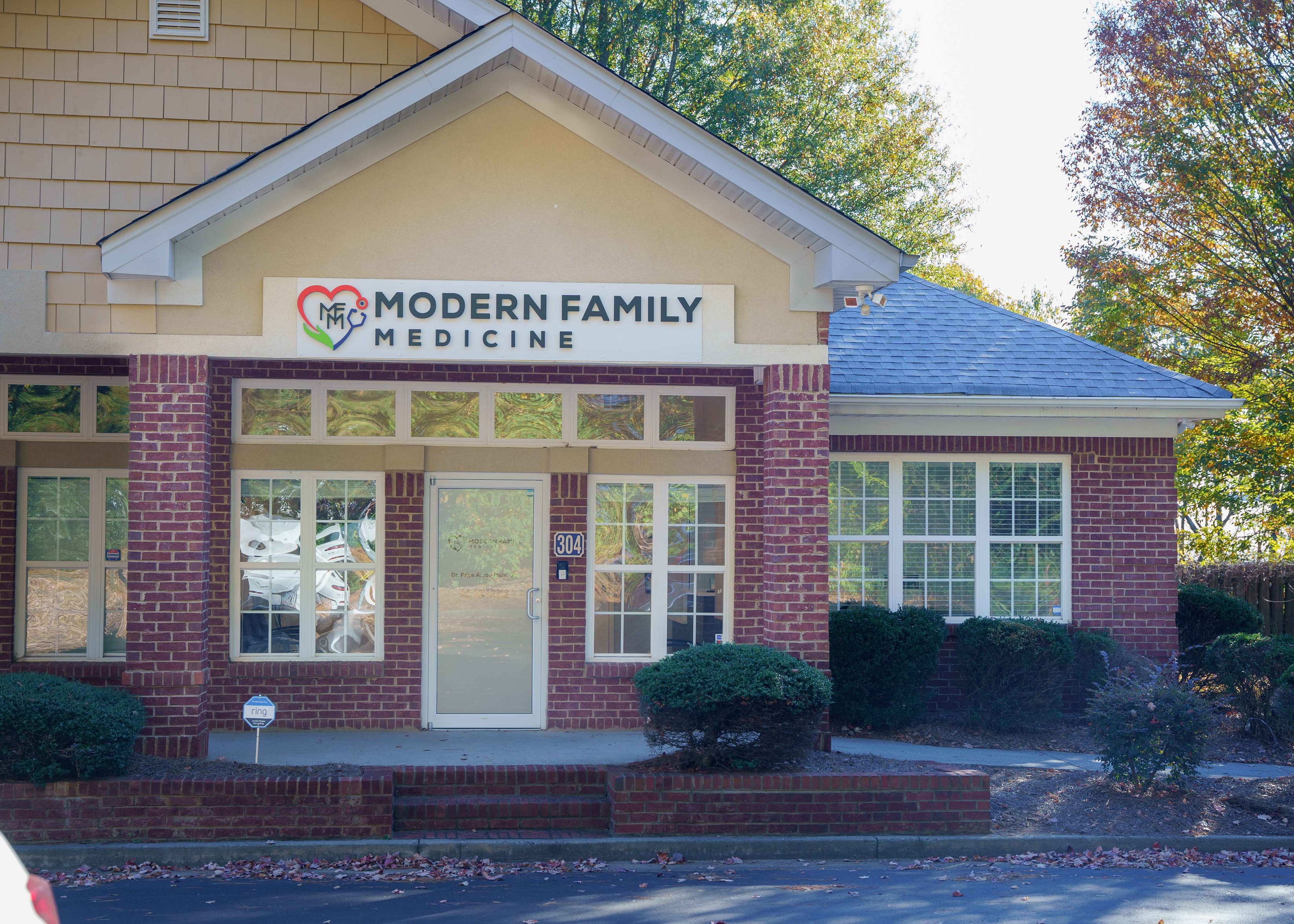 Modern Family Medicine logo