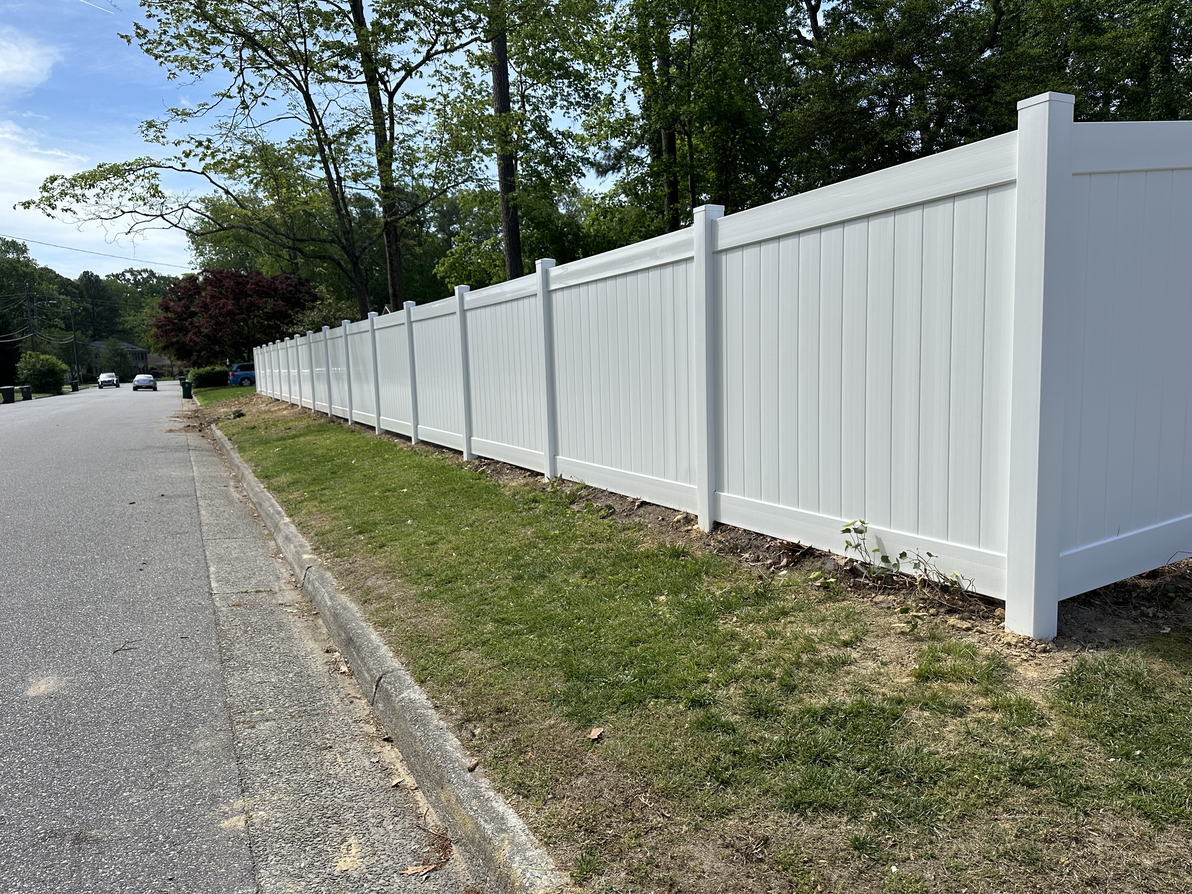 Islander Fence LLC logo