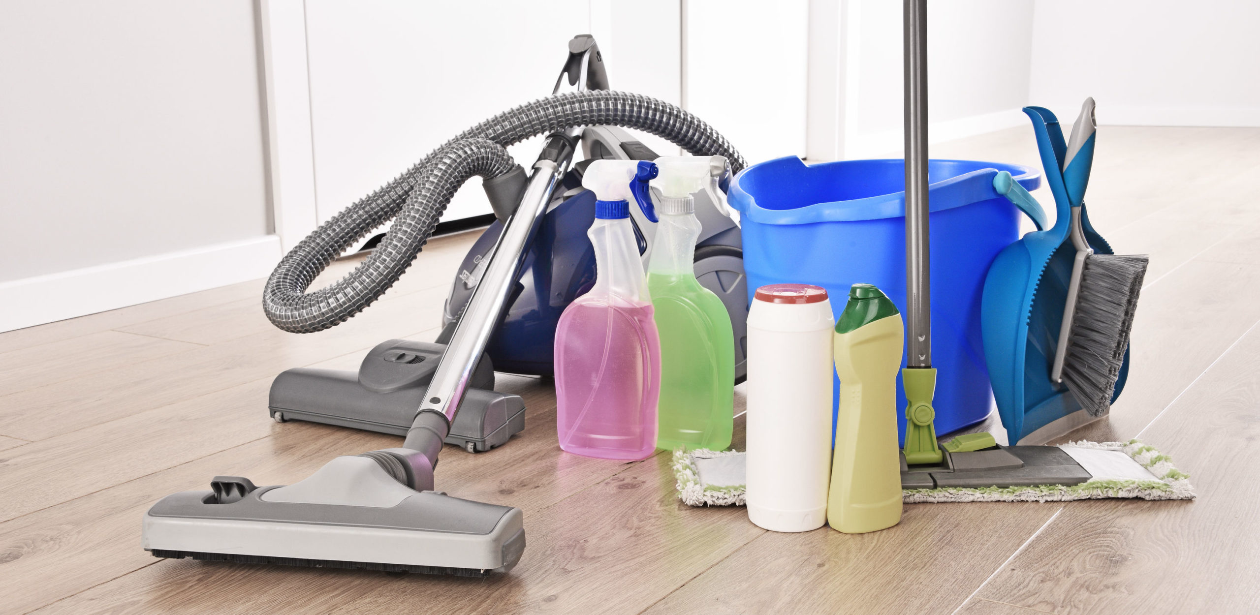 CLEANVIEW CLEANING LLC logo