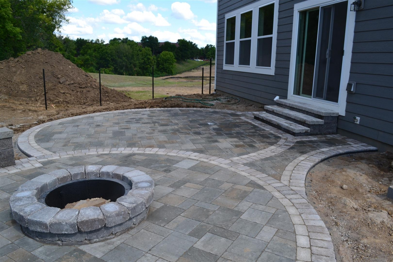 Visionary Concrete Masonry LLC logo