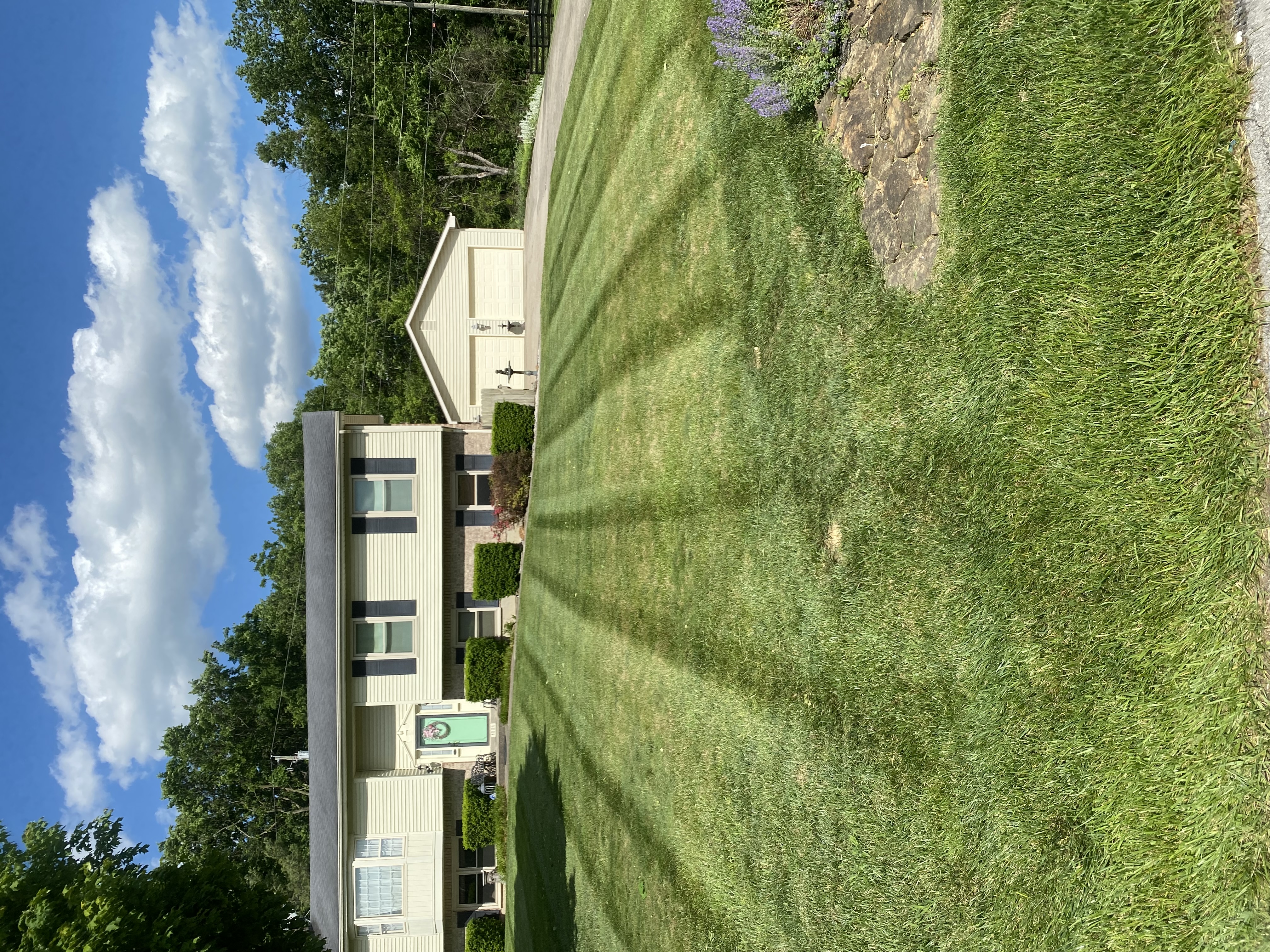 Avatar for SxS Lawn & Landscape Co.