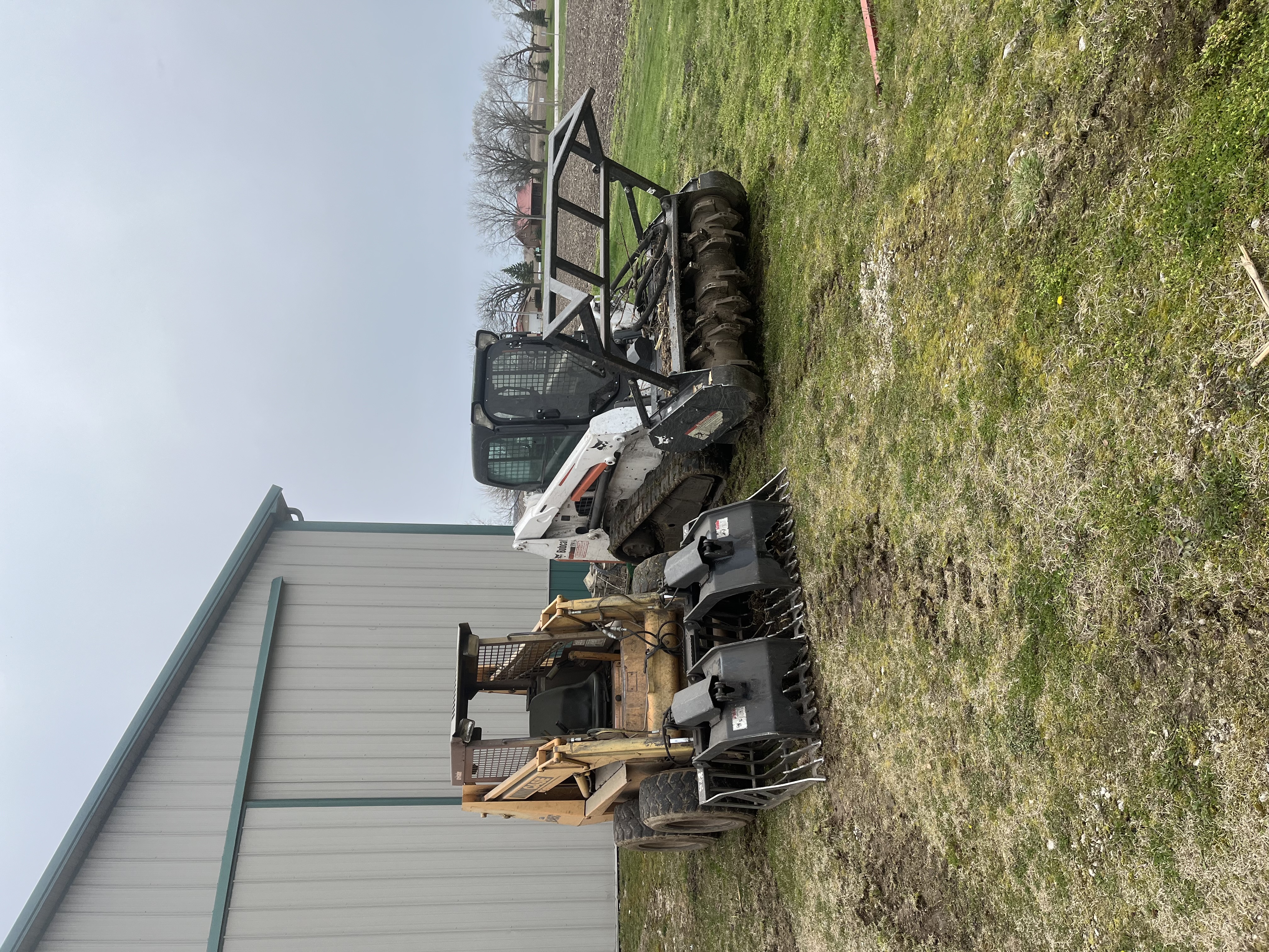 LB Excavating and Landscaping logo