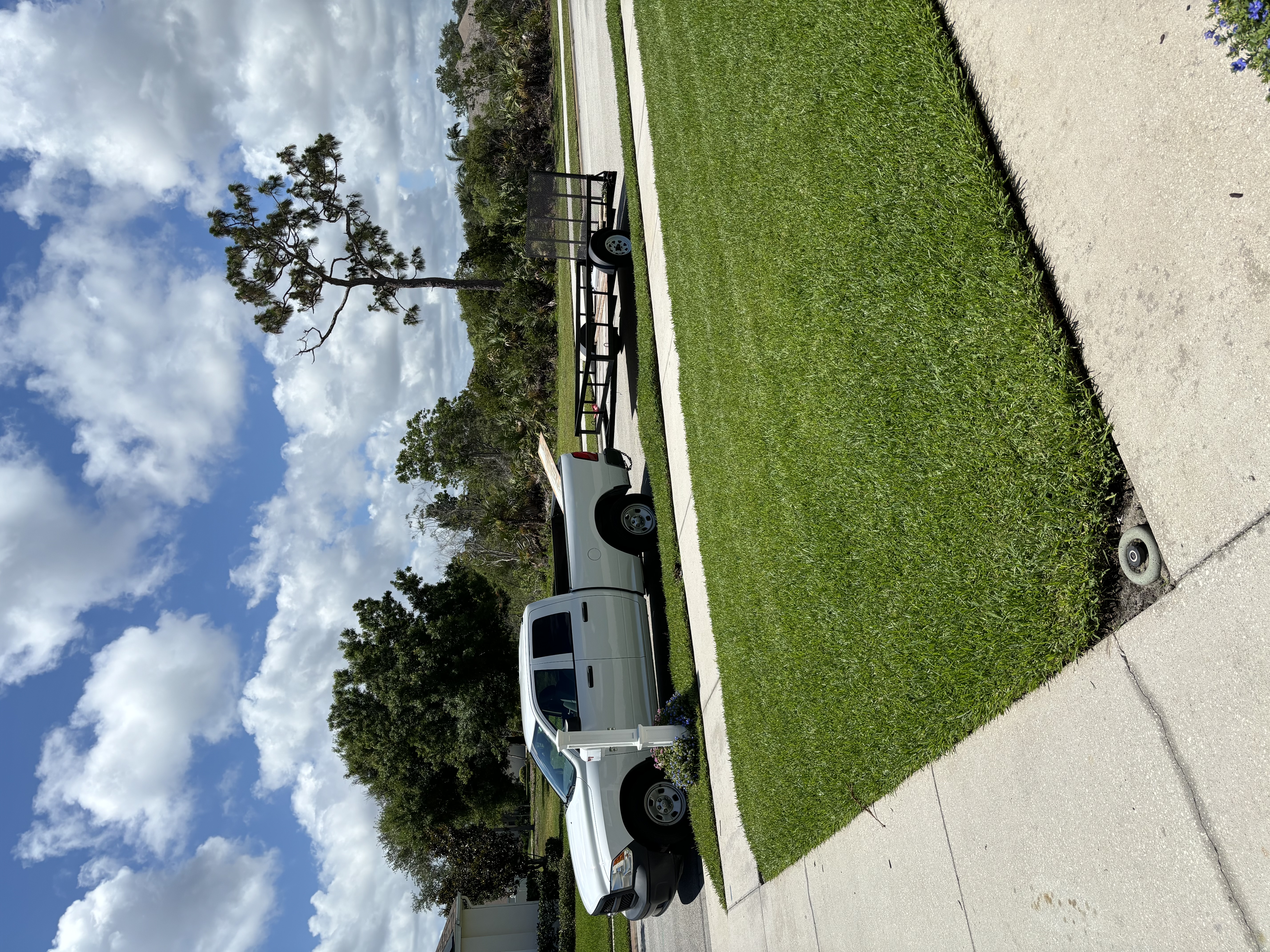 Avatar for Above Par Lawns