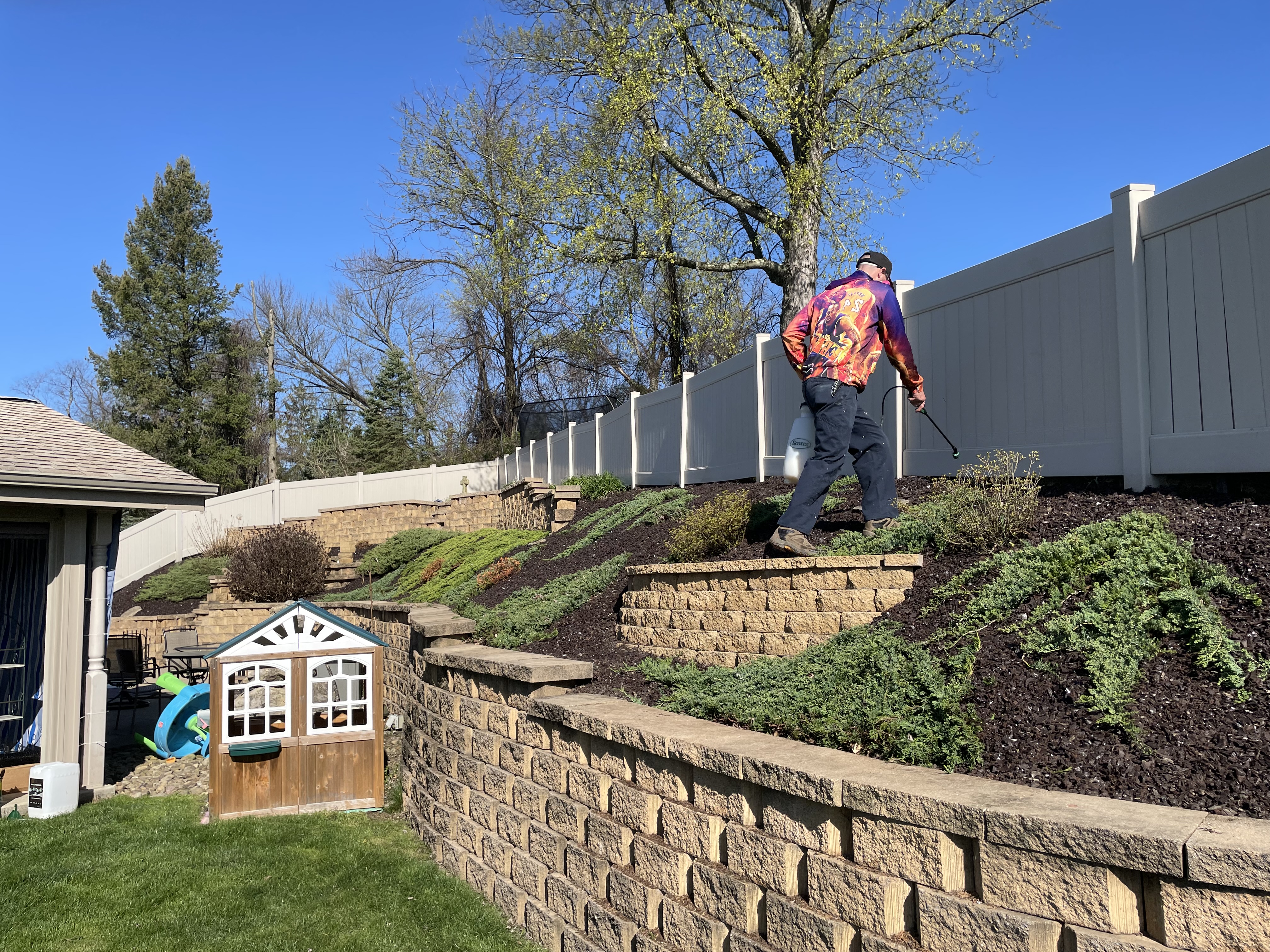Bam Landscaping logo