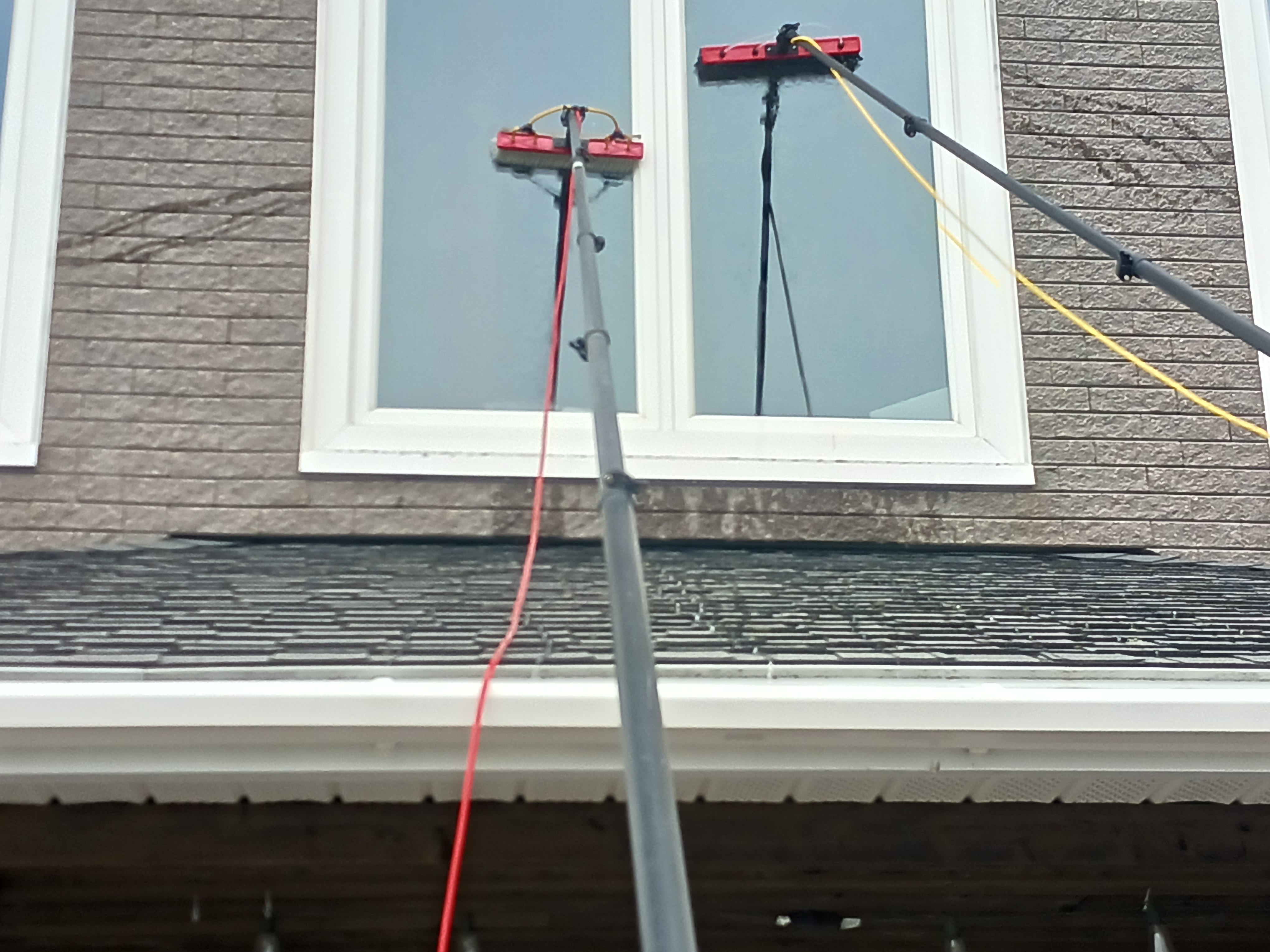 Absolute Clearview Window Cleaning logo
