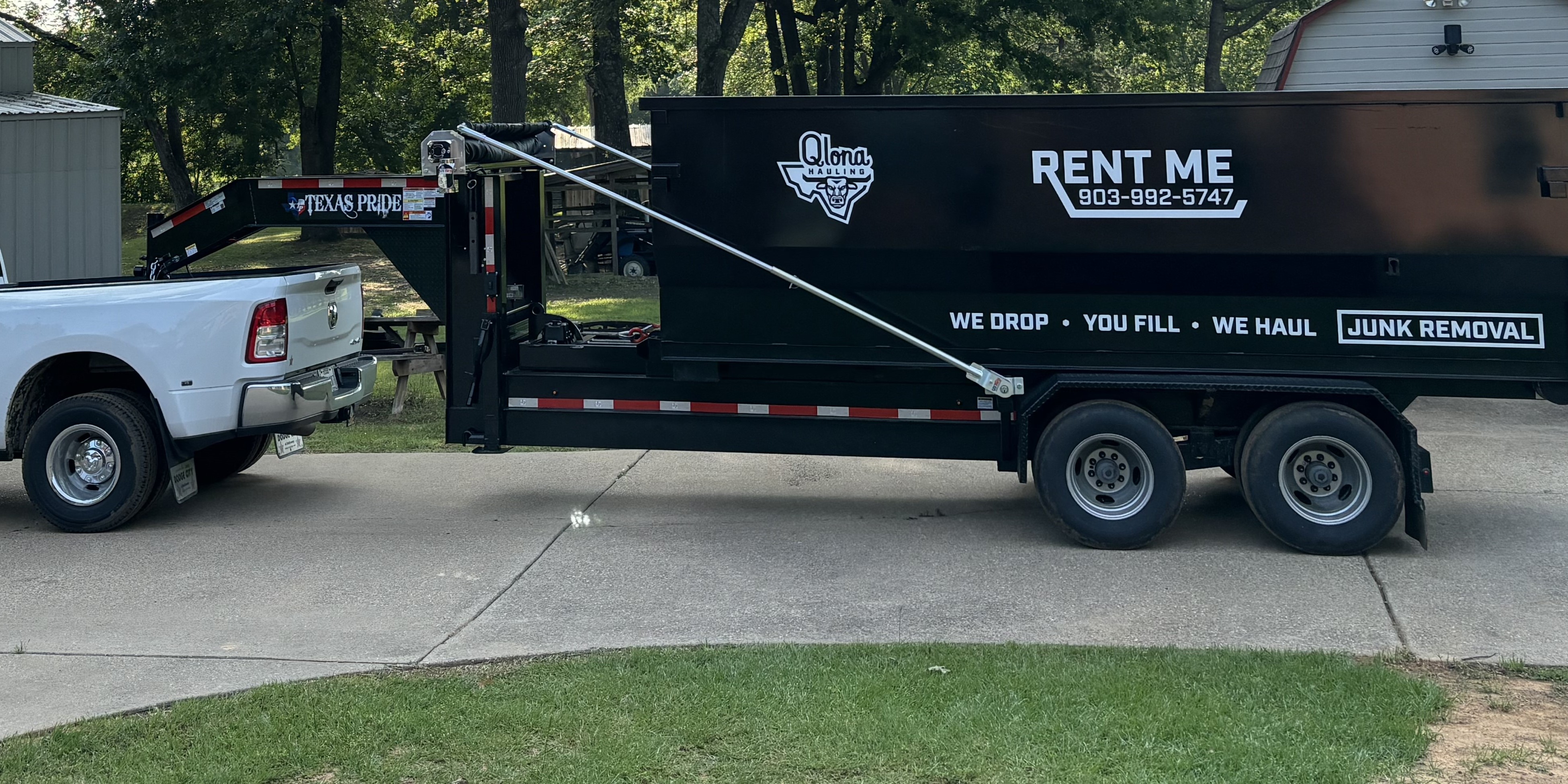 Qlona Hauling, LLC logo