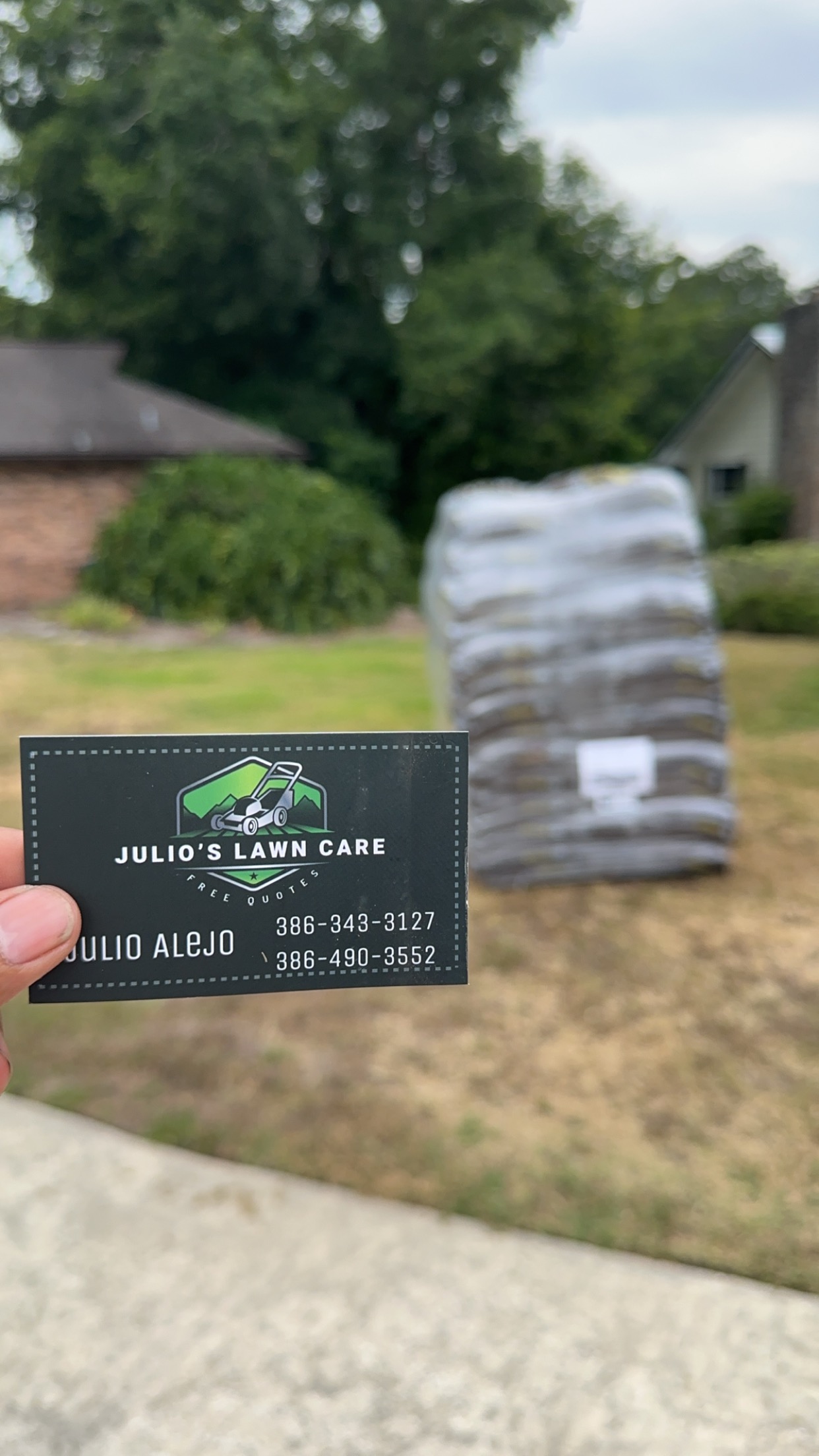 Avatar for Julio’s lawn care