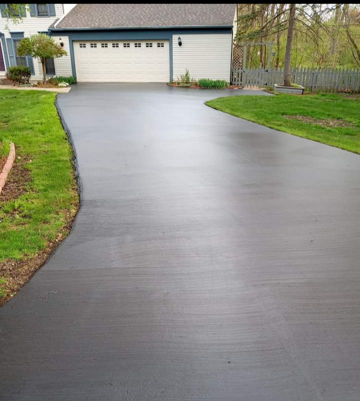 Luke asphalt repair logo