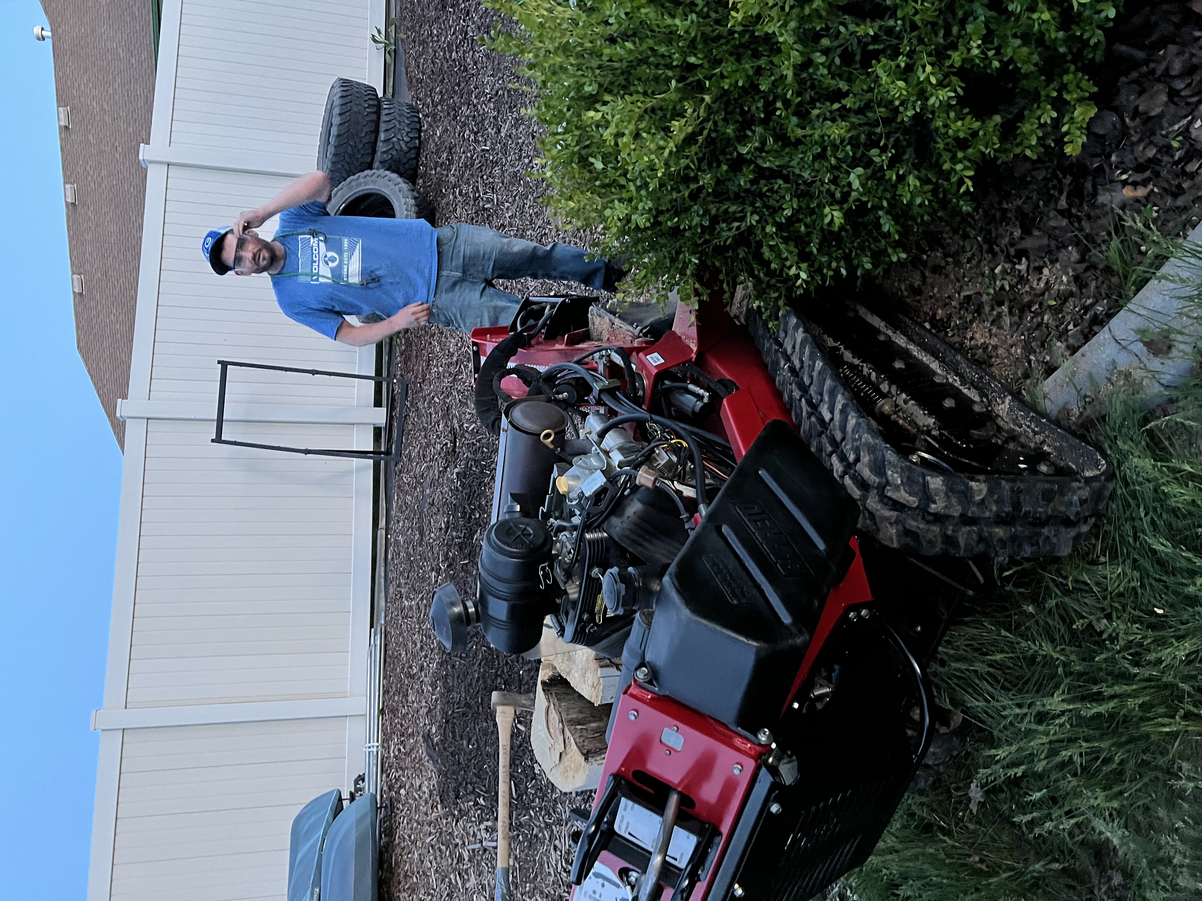 Avatar for Andrew’s Stump Grinding