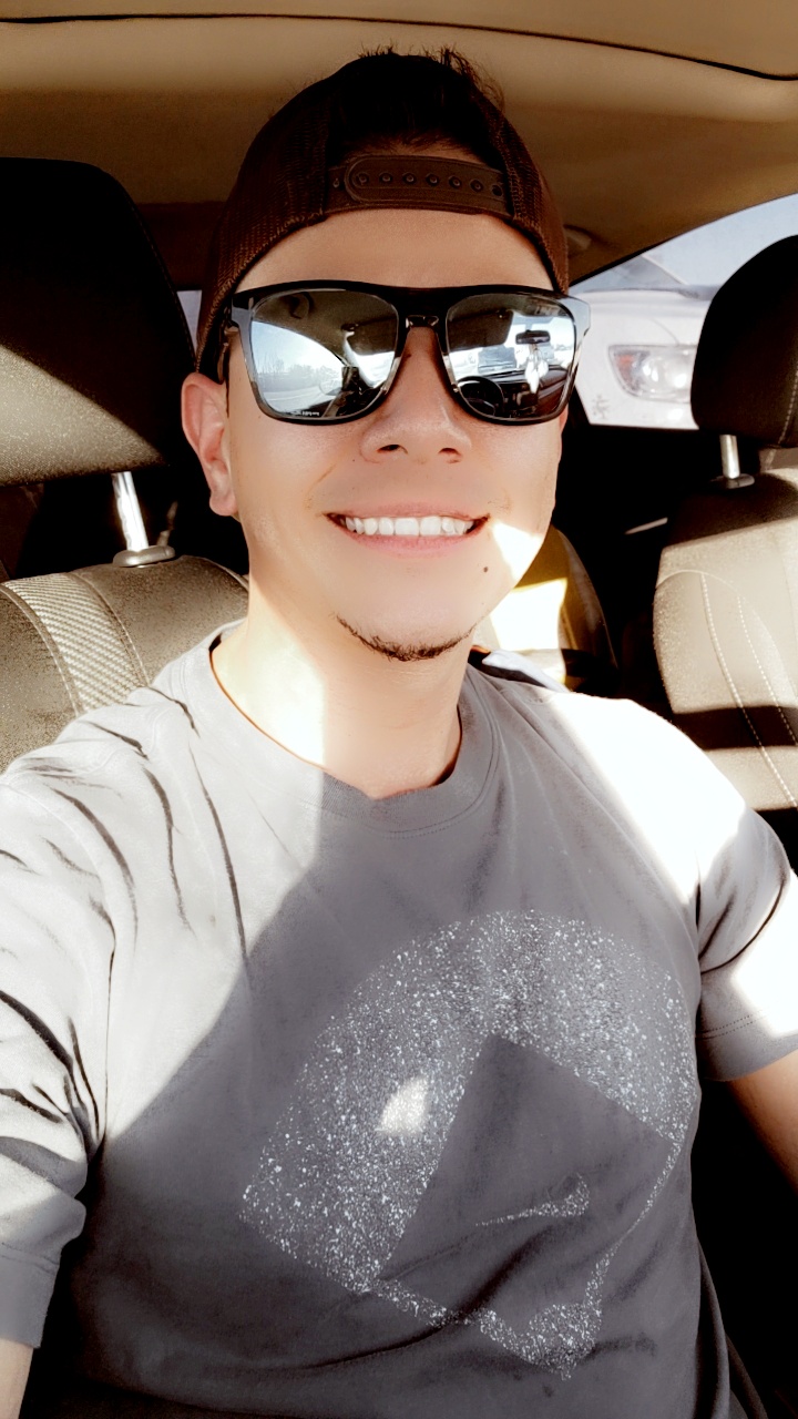 Jett’s power washing logo