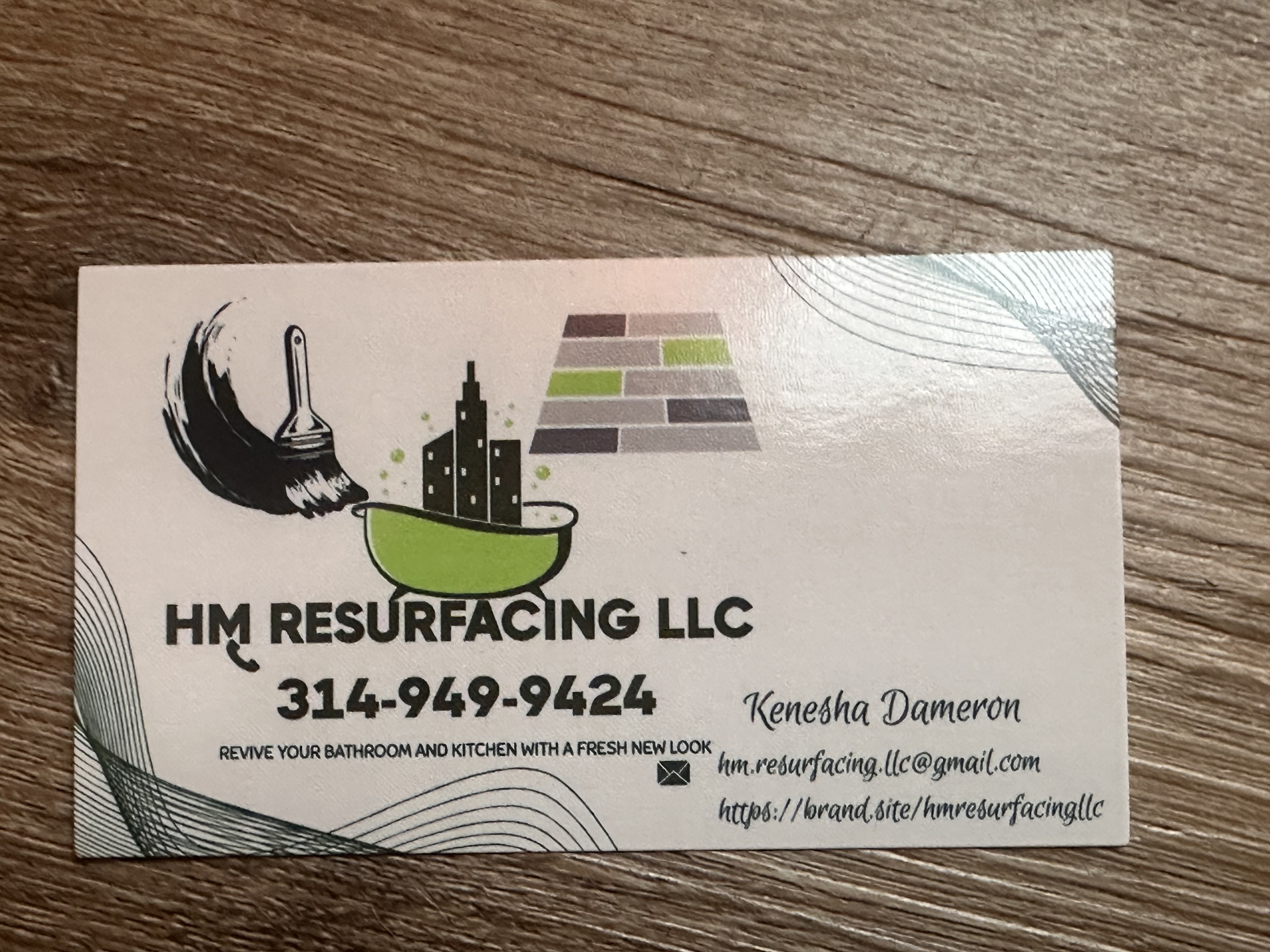 HM Resurfacing logo