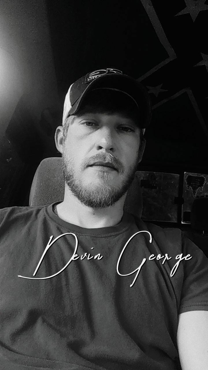 Devin George logo