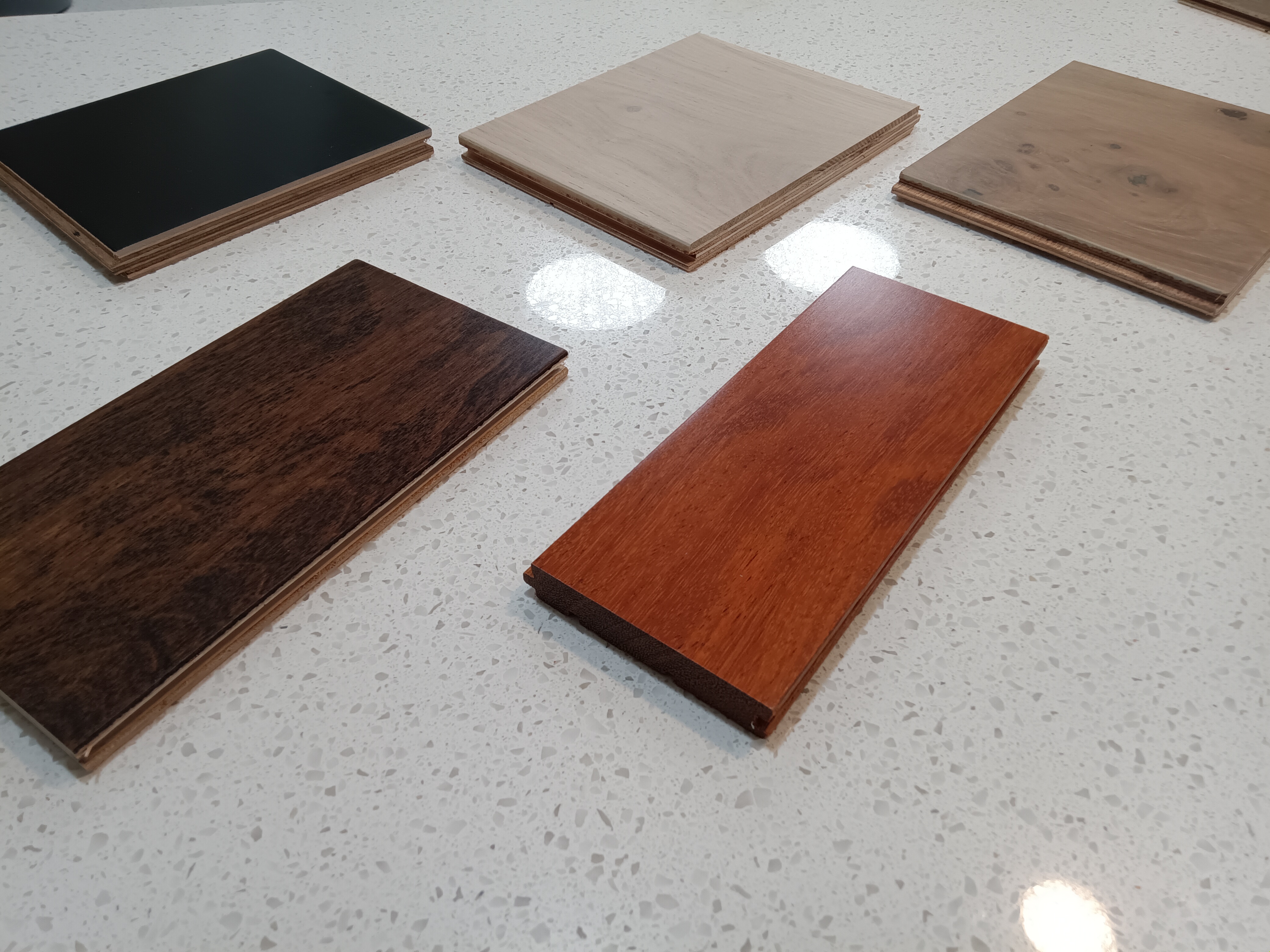 Flooring & Painting logo