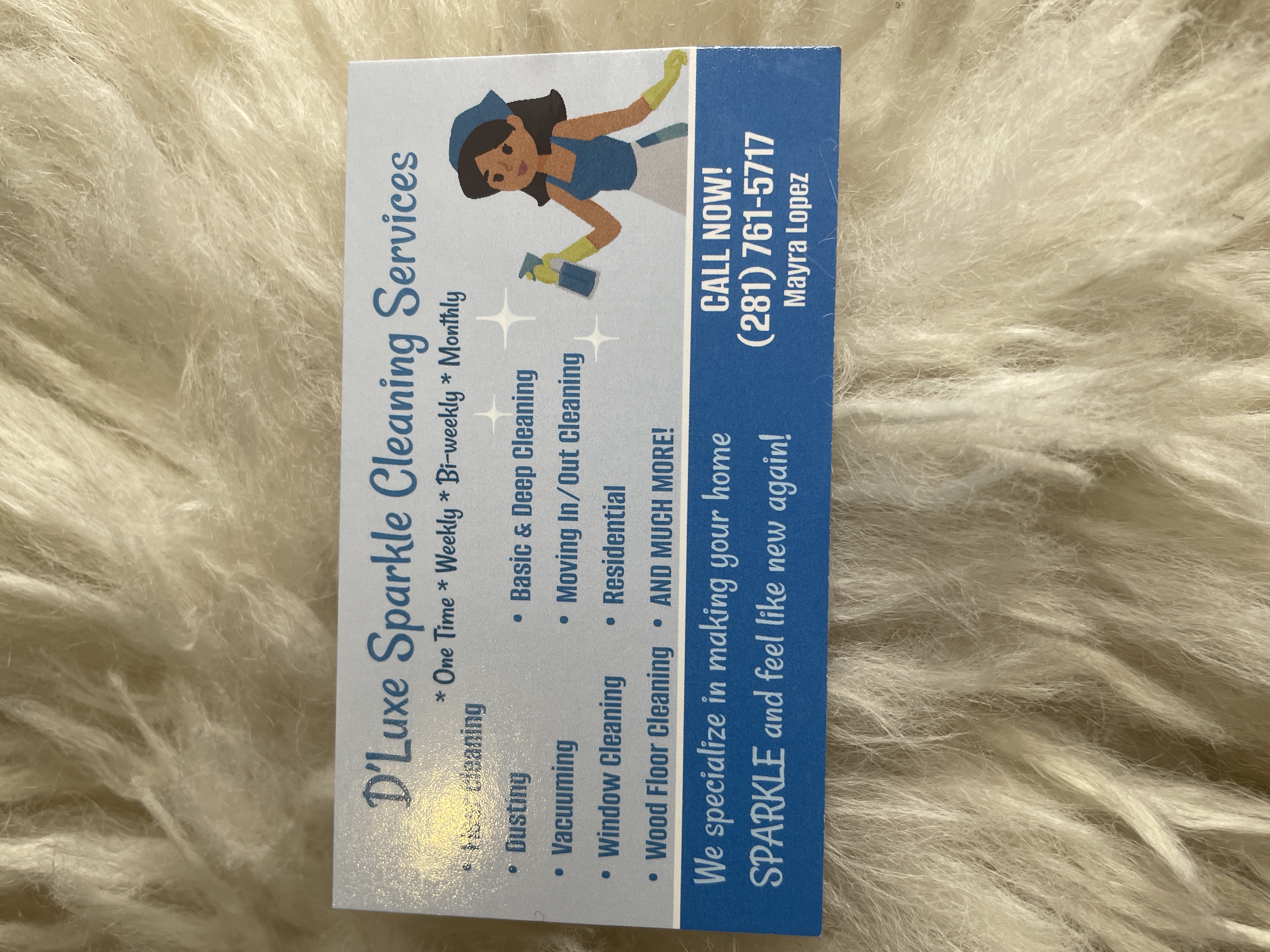 D’Luxe Sparkle Cleaning Services logo