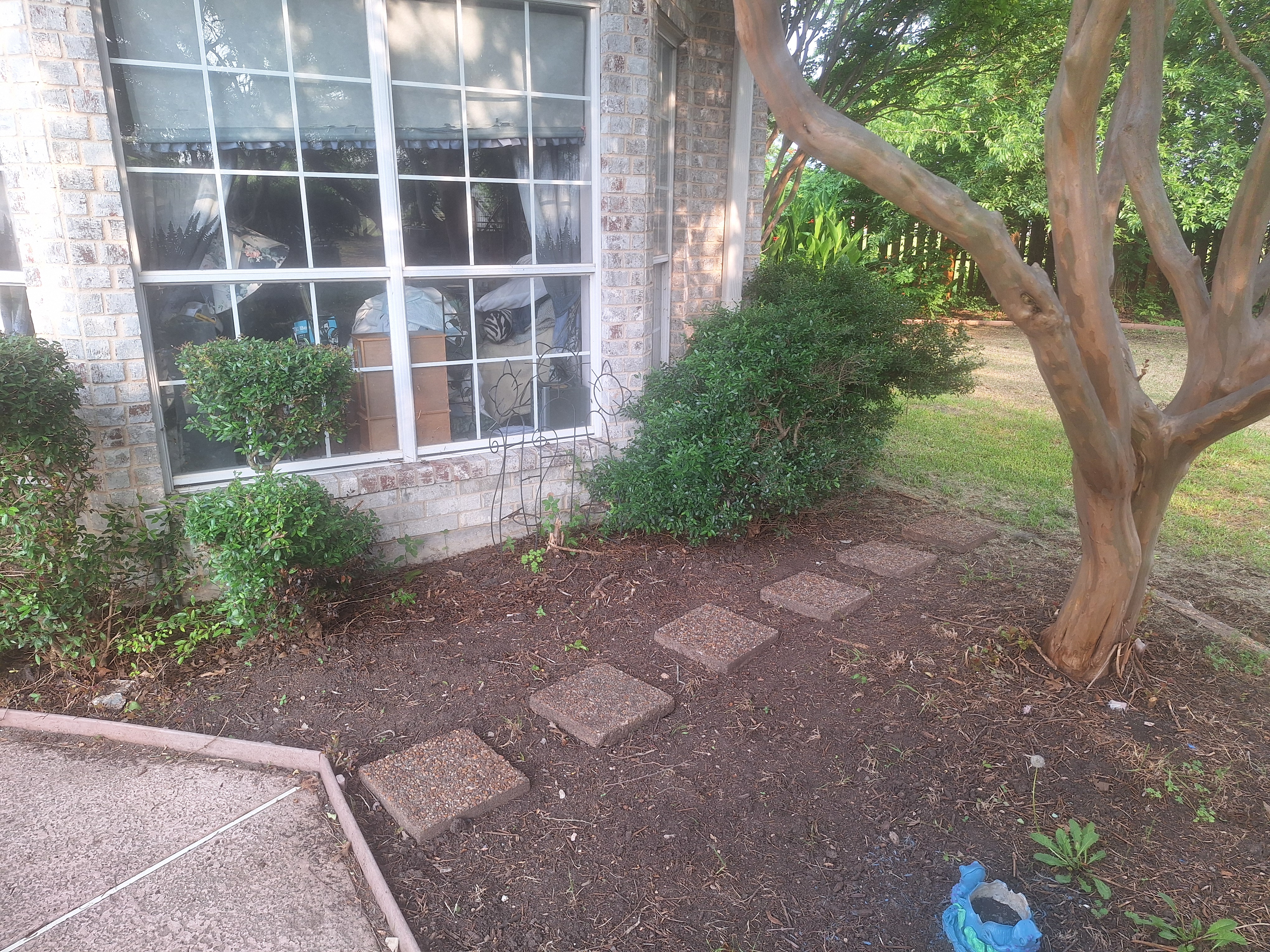Lumberjack Luke and tree services. 4 logo