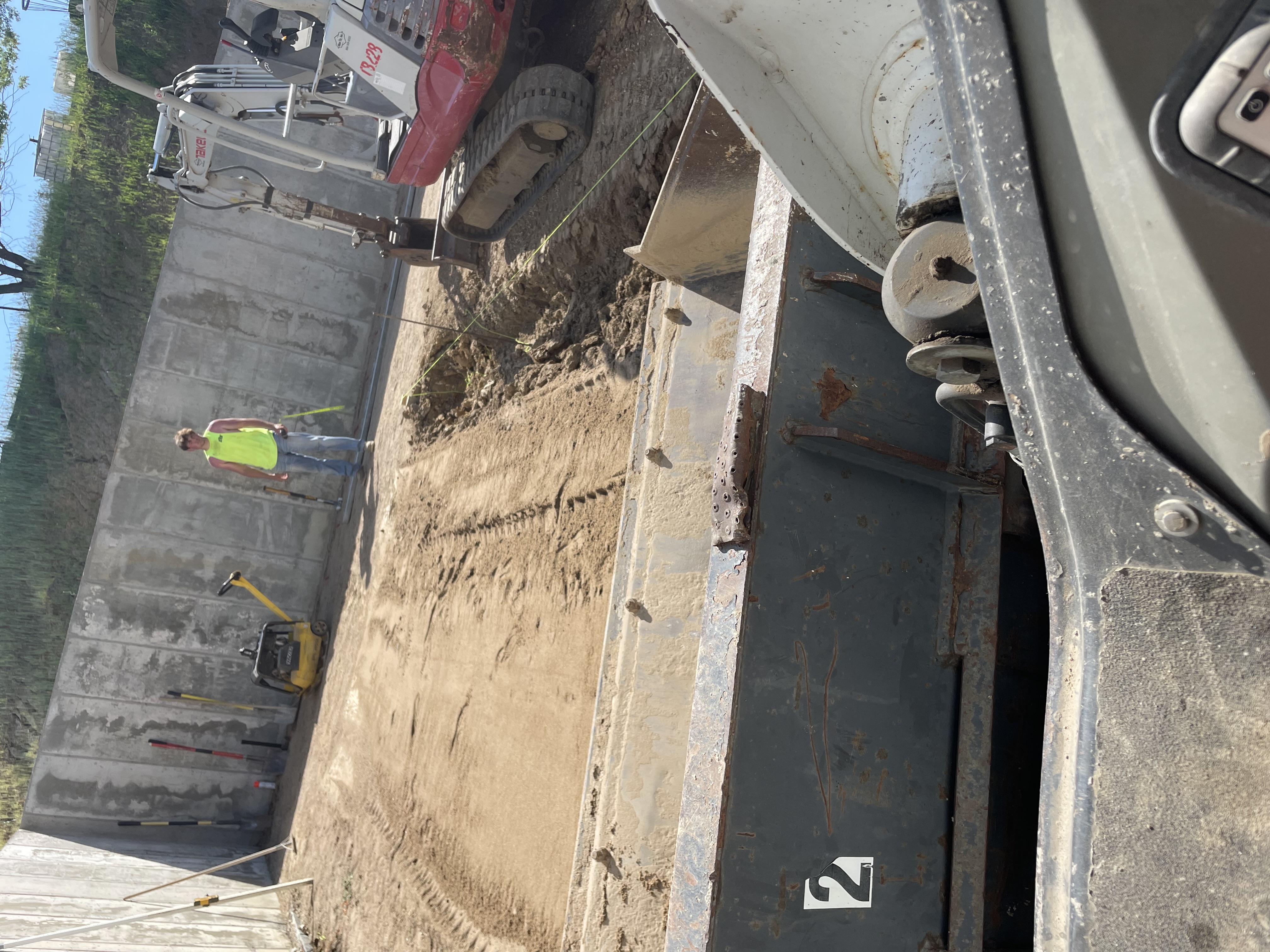 Pottebaum construction logo