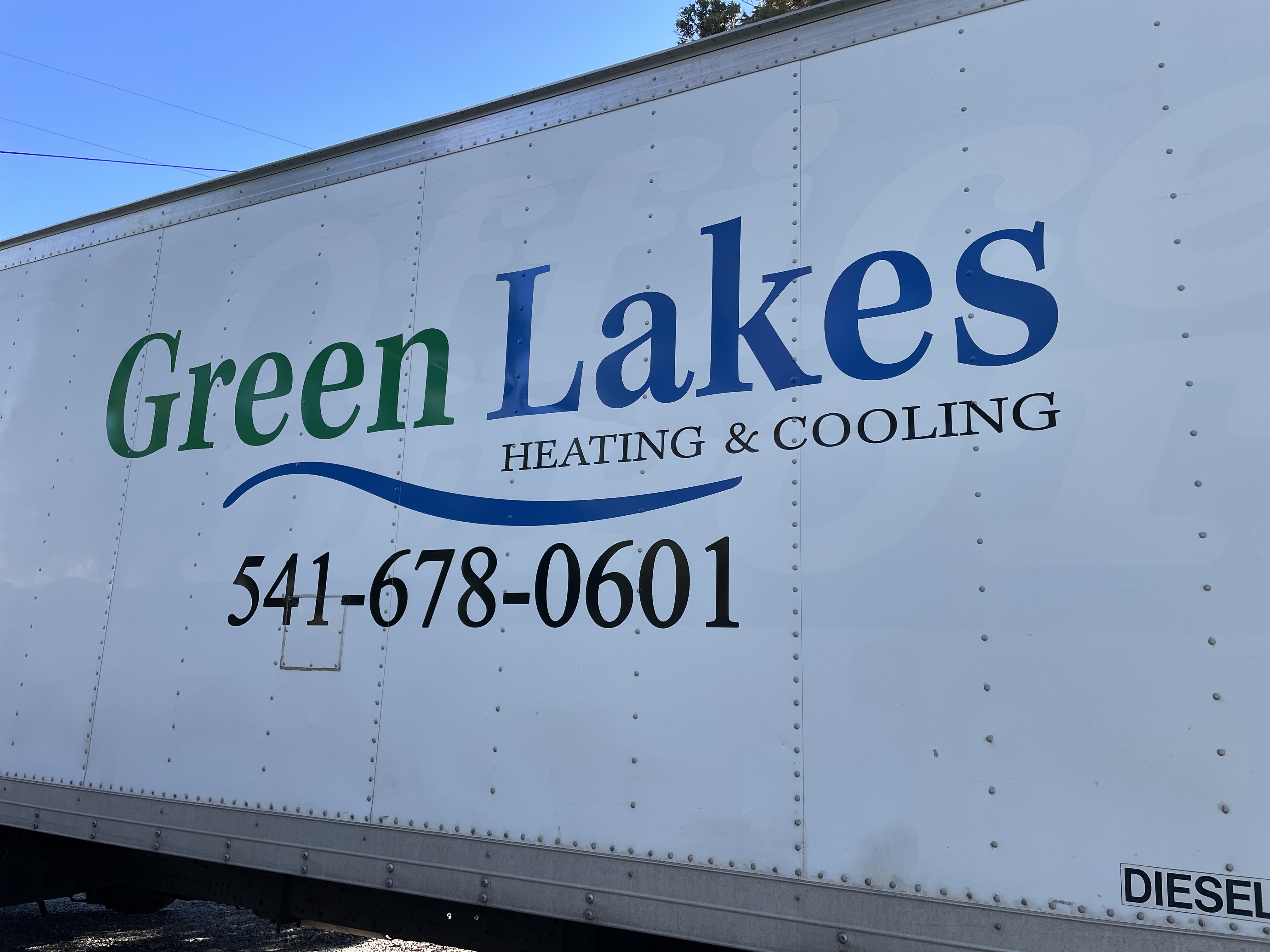 Green Lakes heating and cooling logo