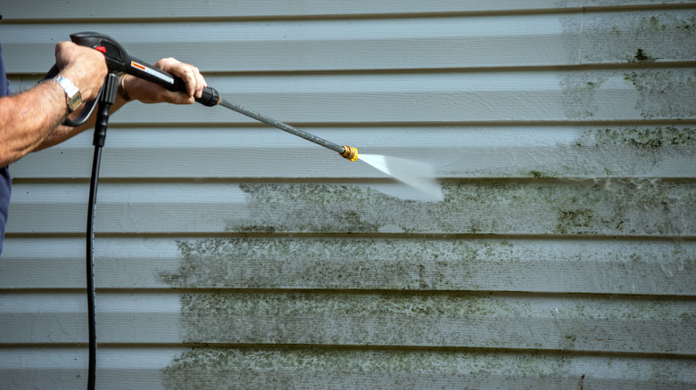 Pressure Washing logo