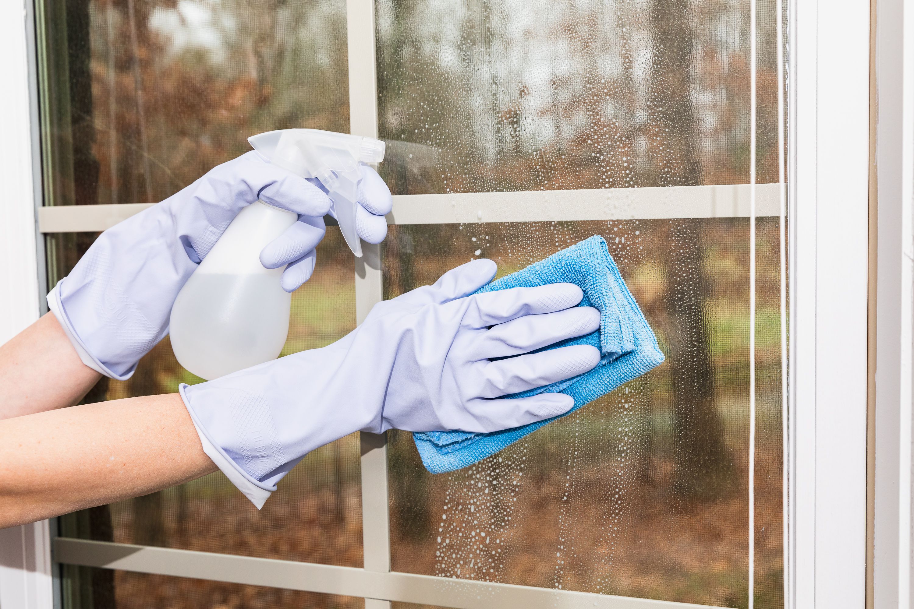 ClearView Window Cleaners logo