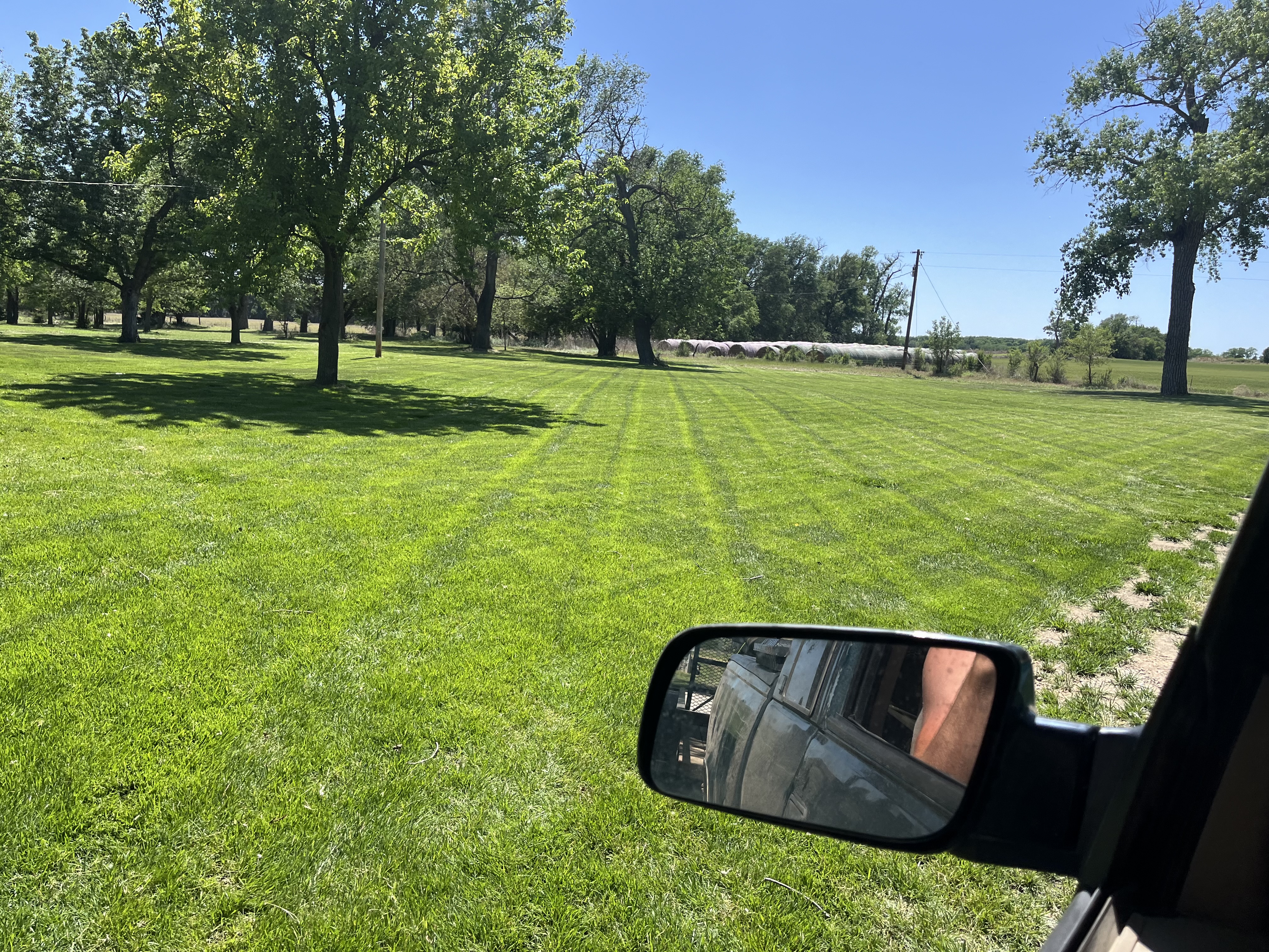Kern Landscaping logo