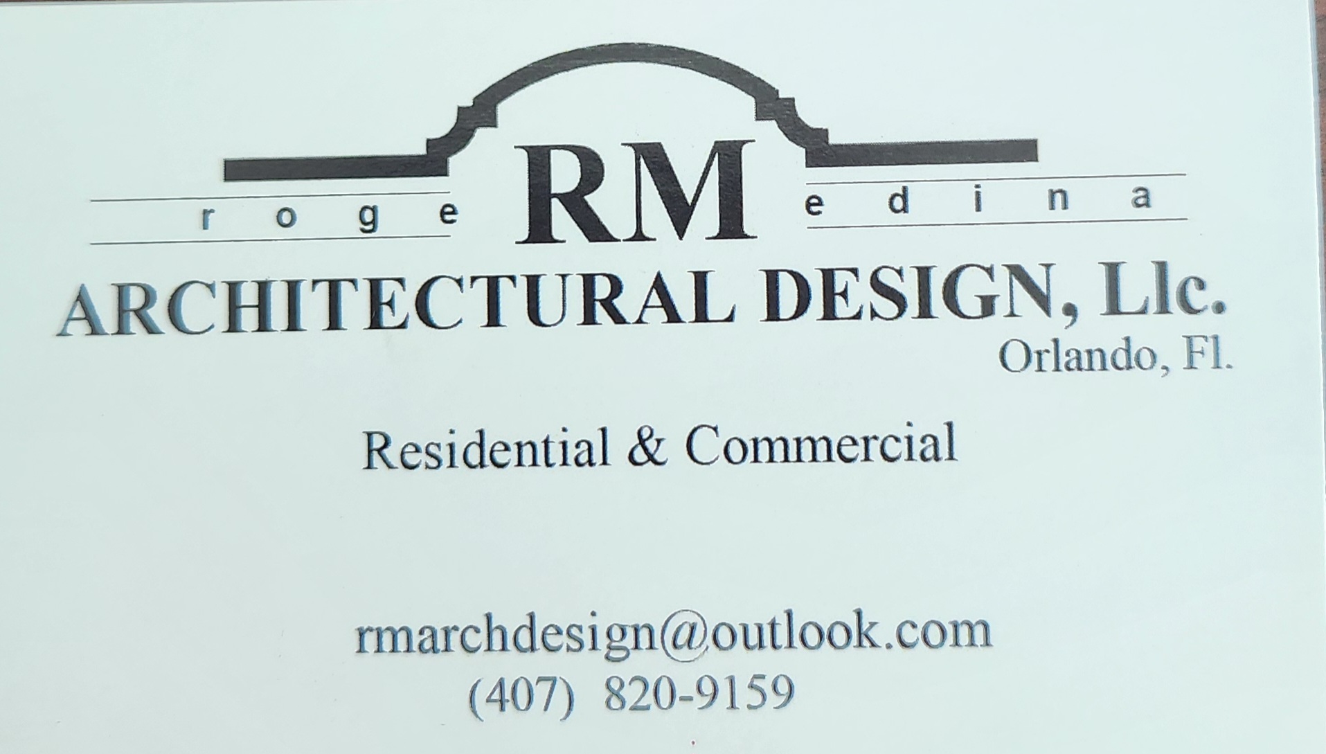RM Architectural design logo