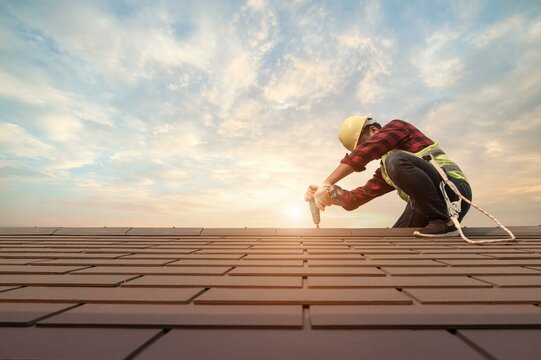 Leatherneck Roofing Services logo