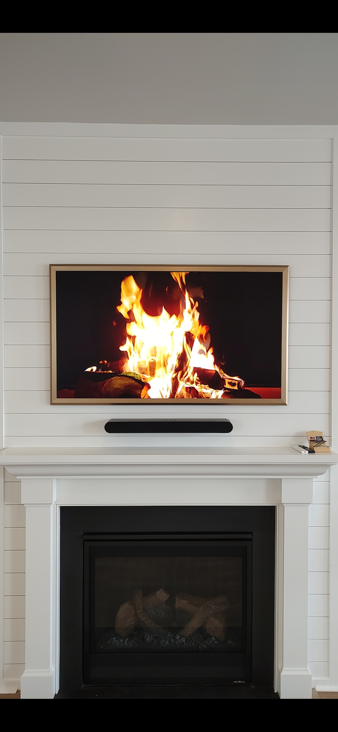 Hill's custom tv & audio logo