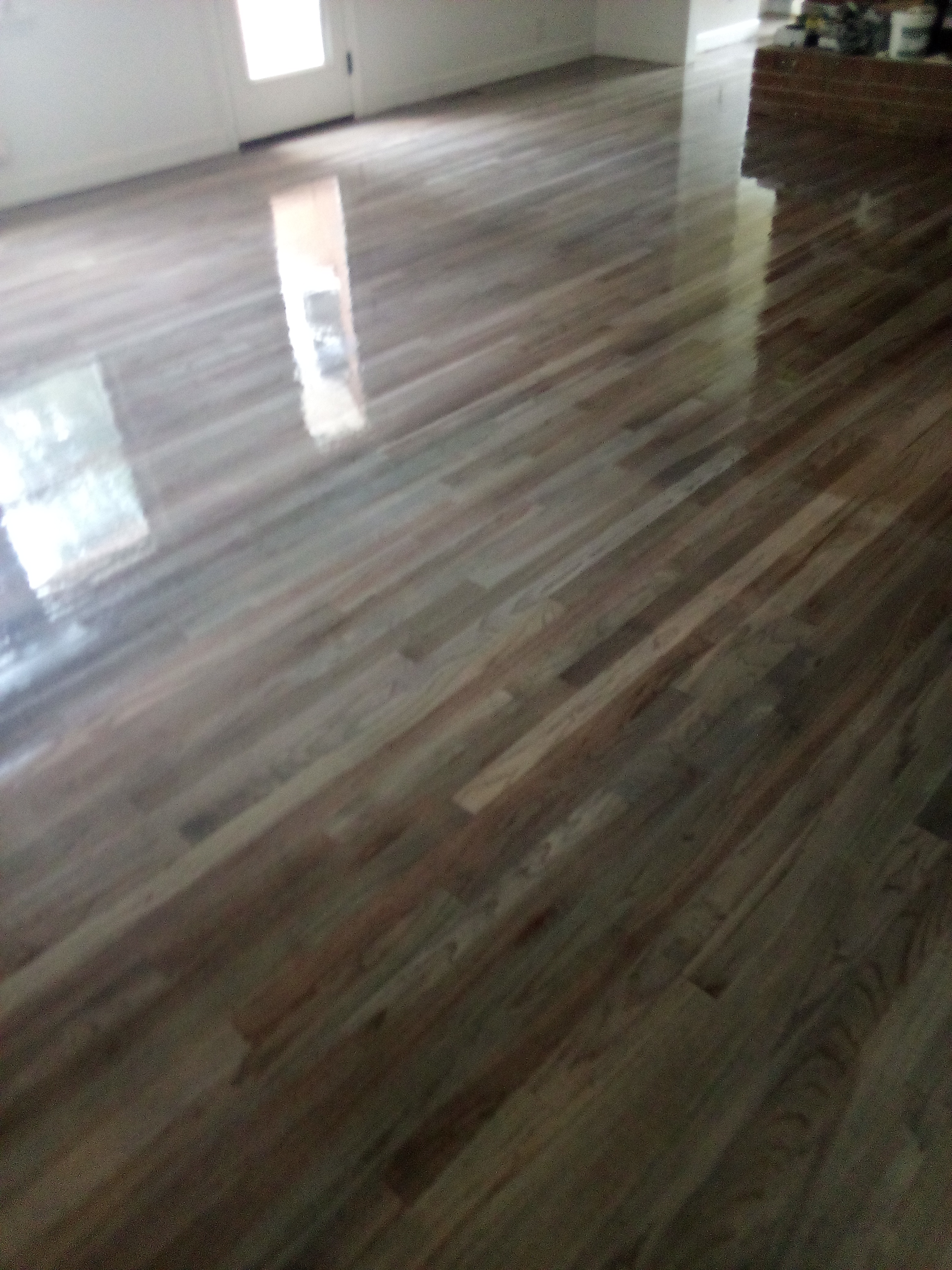 Tlc wood flooring logo