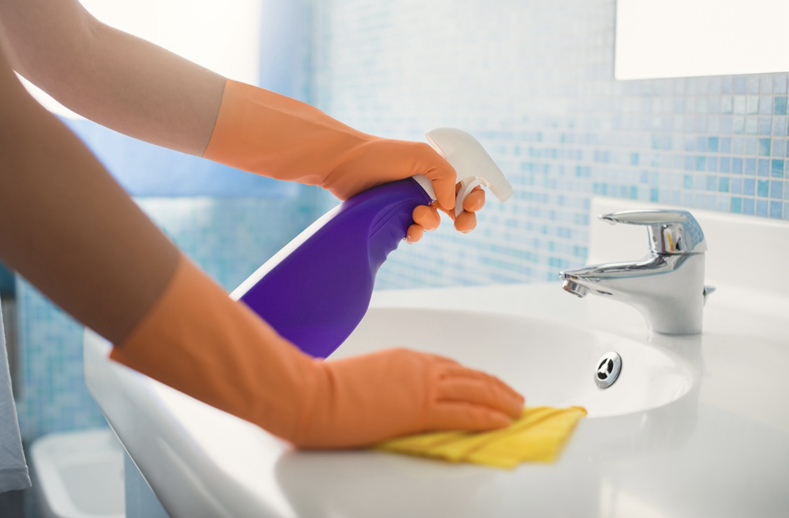 Brighter days cleaning logo