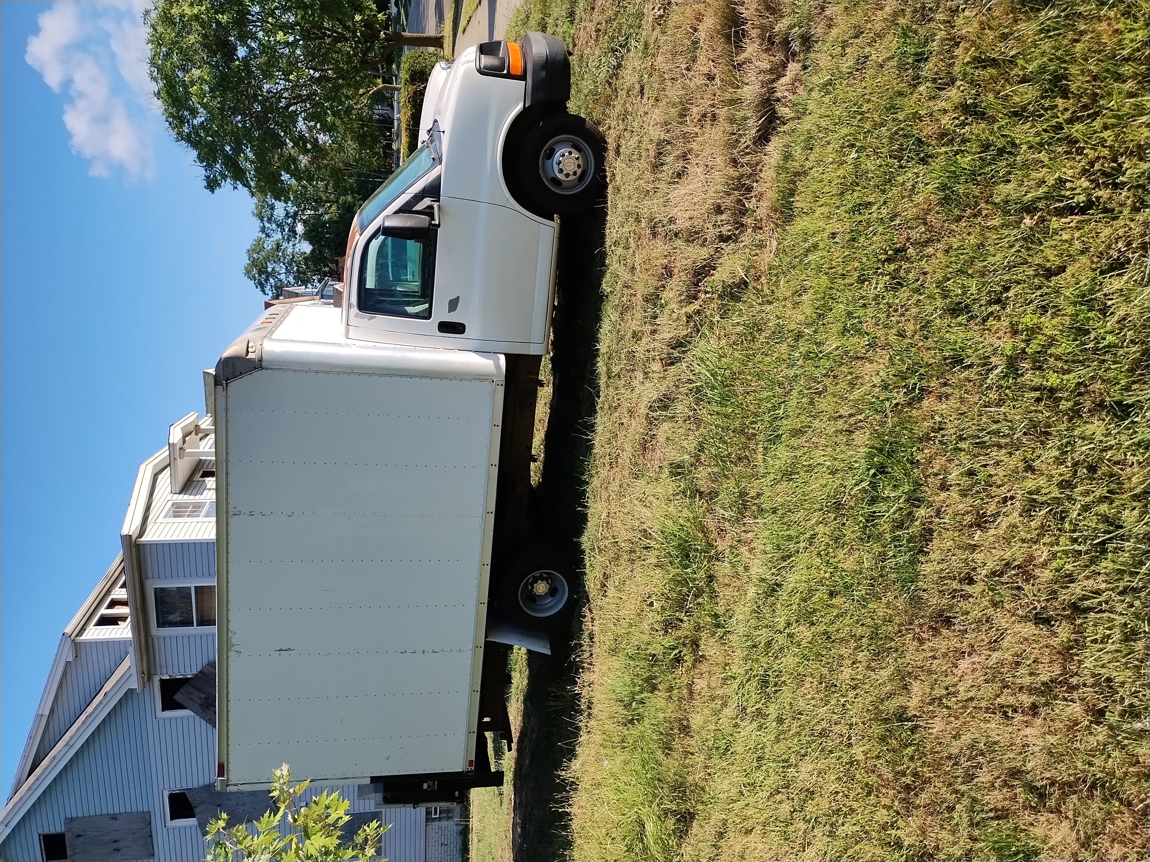 Avatar for TRANSPORTATION-R-US LLC