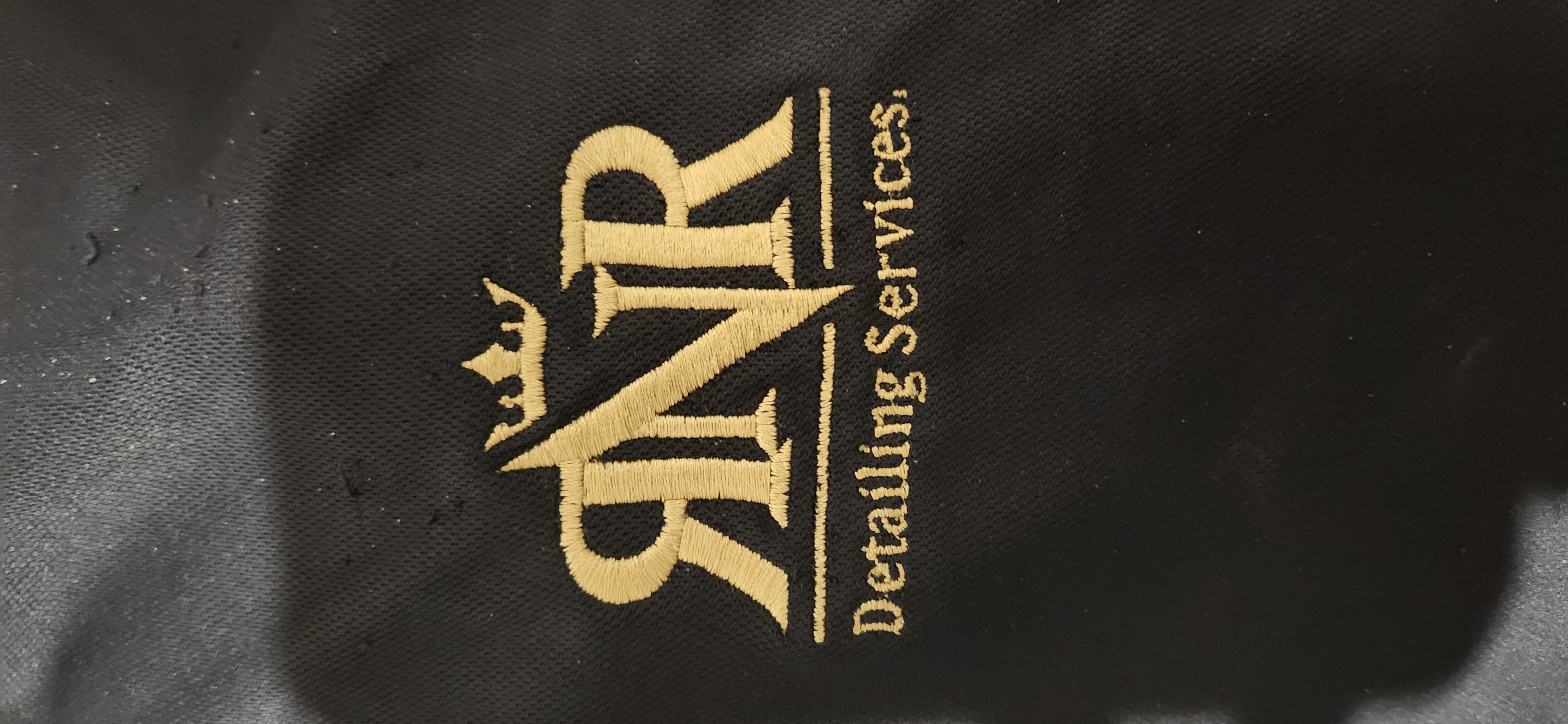RNR DETAILING SERVICES logo