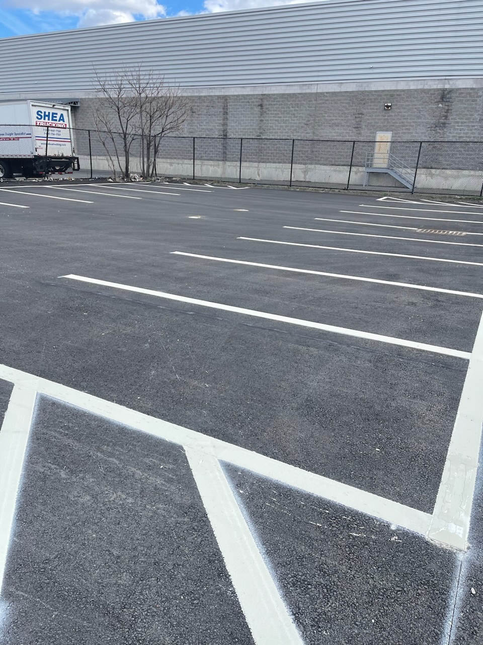 Bestway Line Striping logo