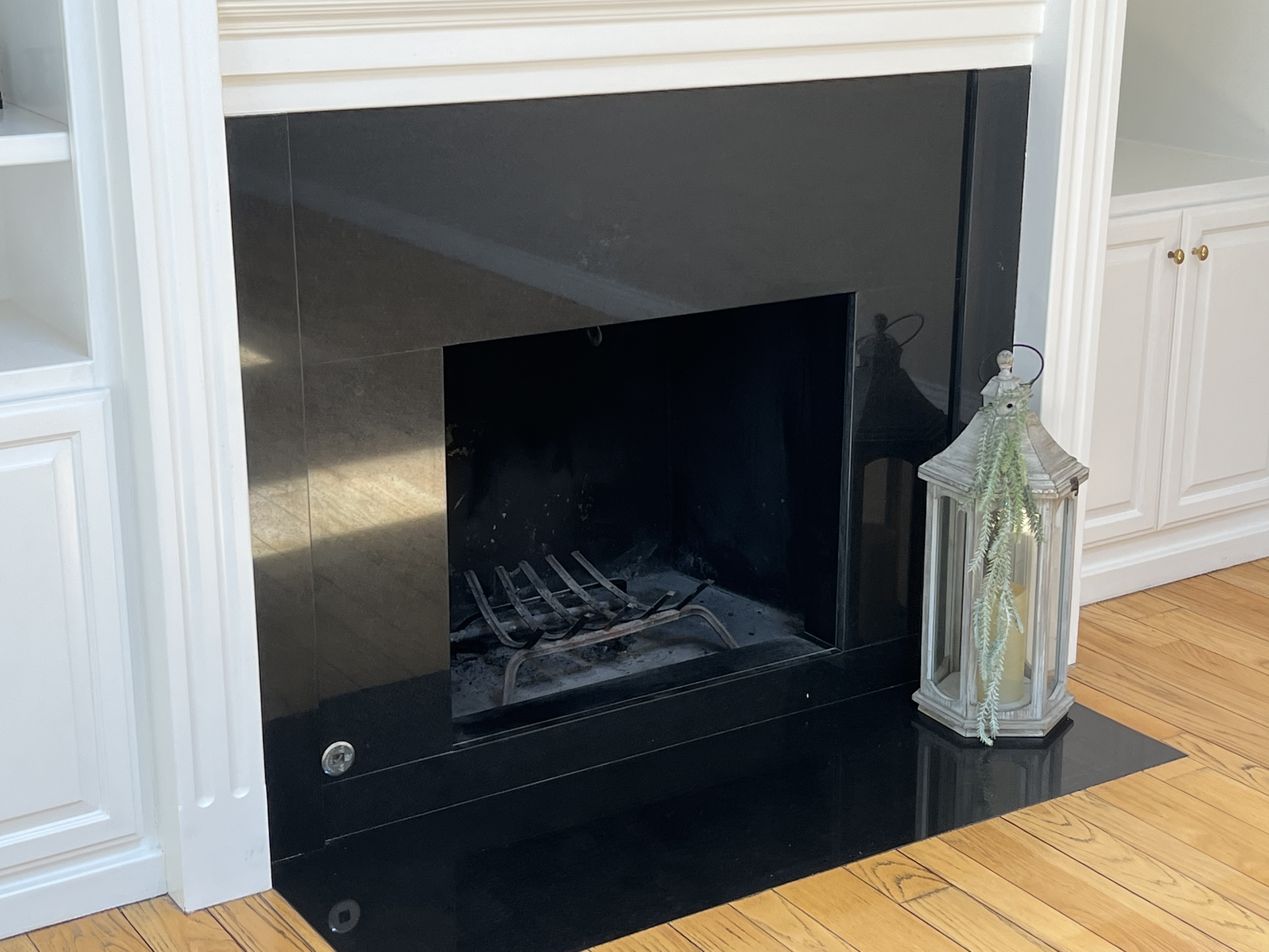 R Horne Hearth and Home logo