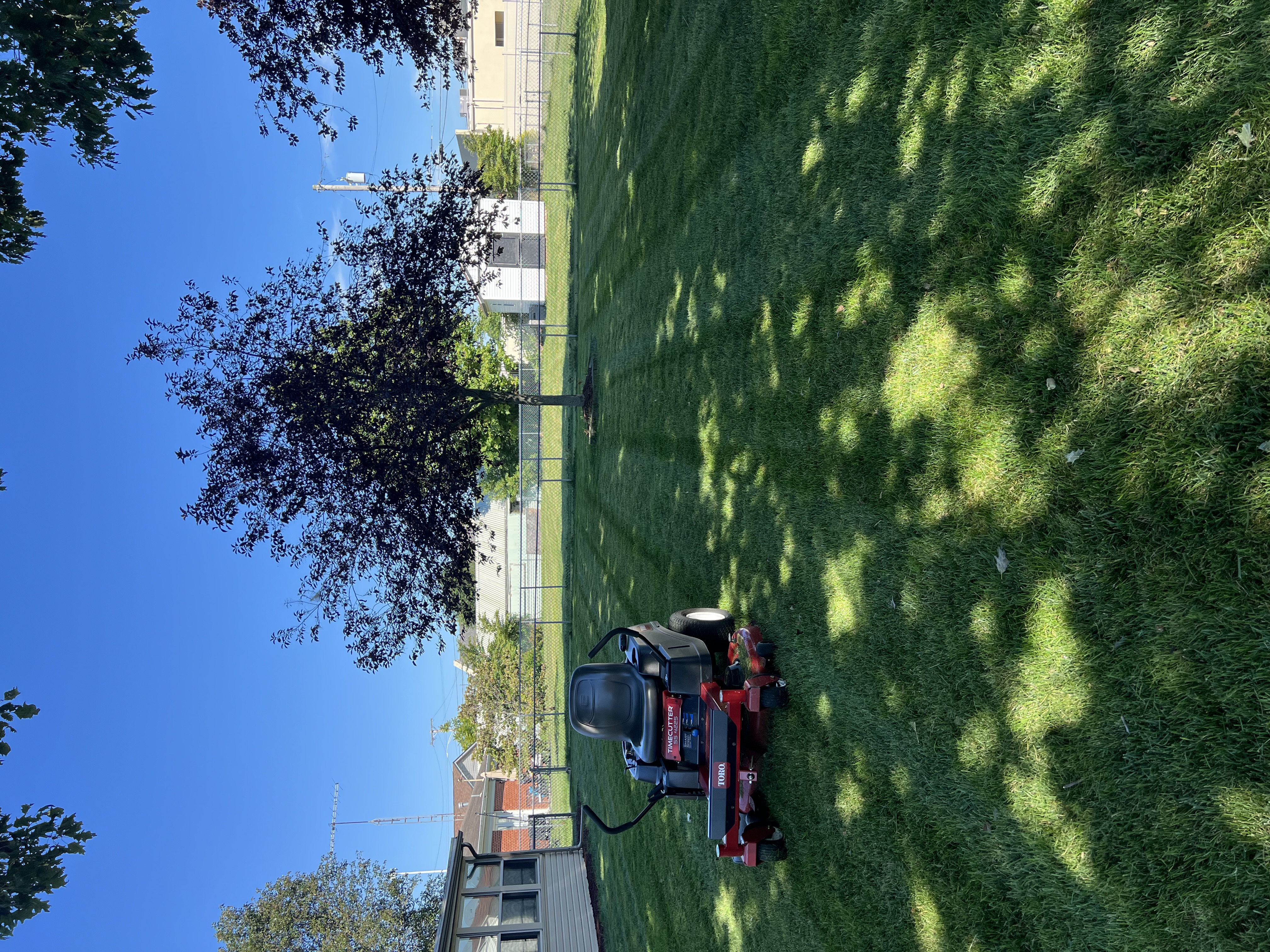 C.S Lawn Care logo