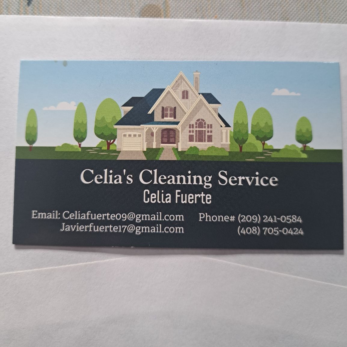 Logo for Celias Cleaning.