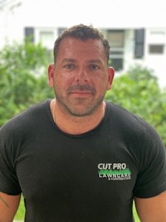Cut-Pro Construction and Lawncare logo