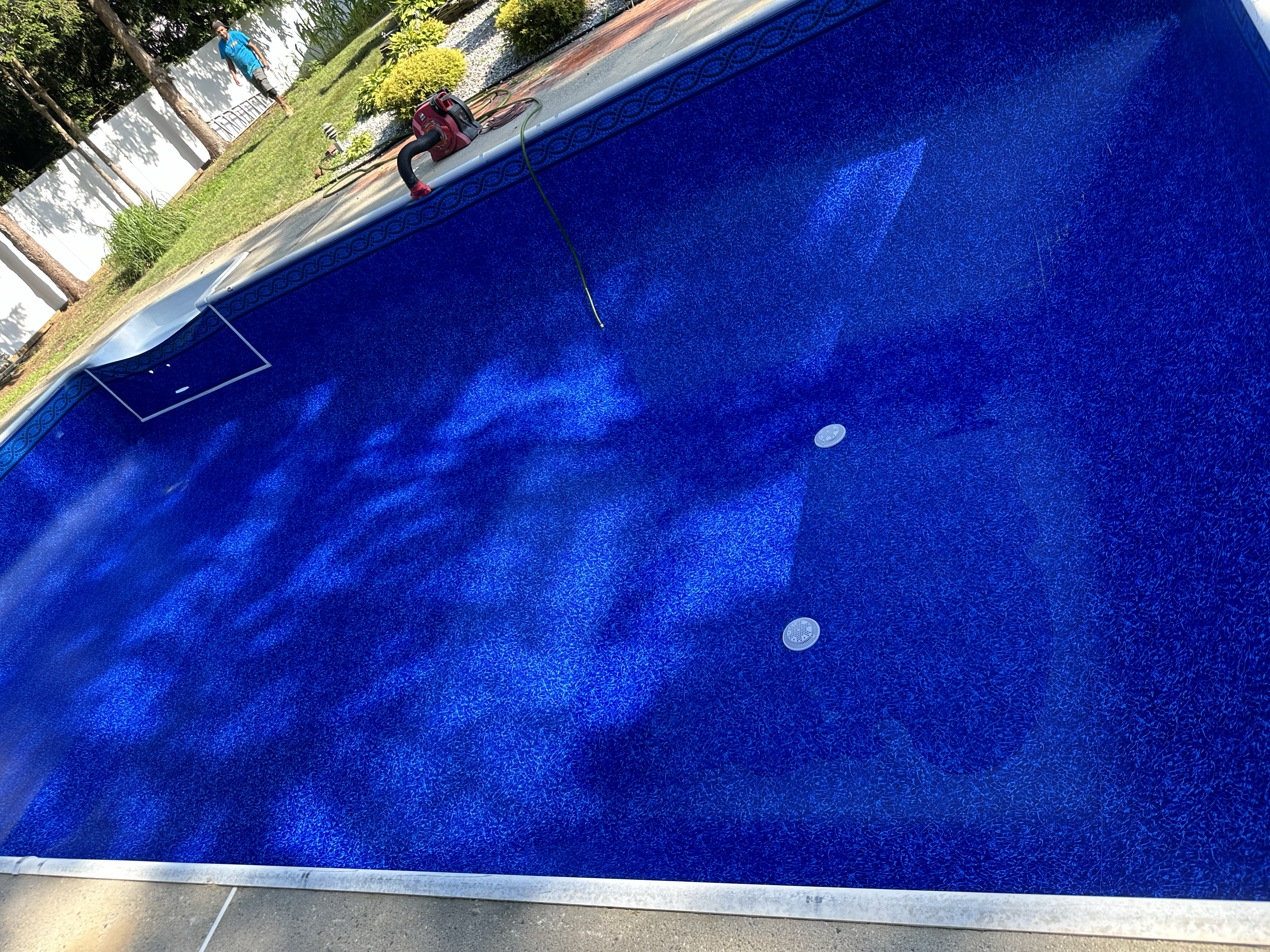 Patrick Pools Cleaning logo