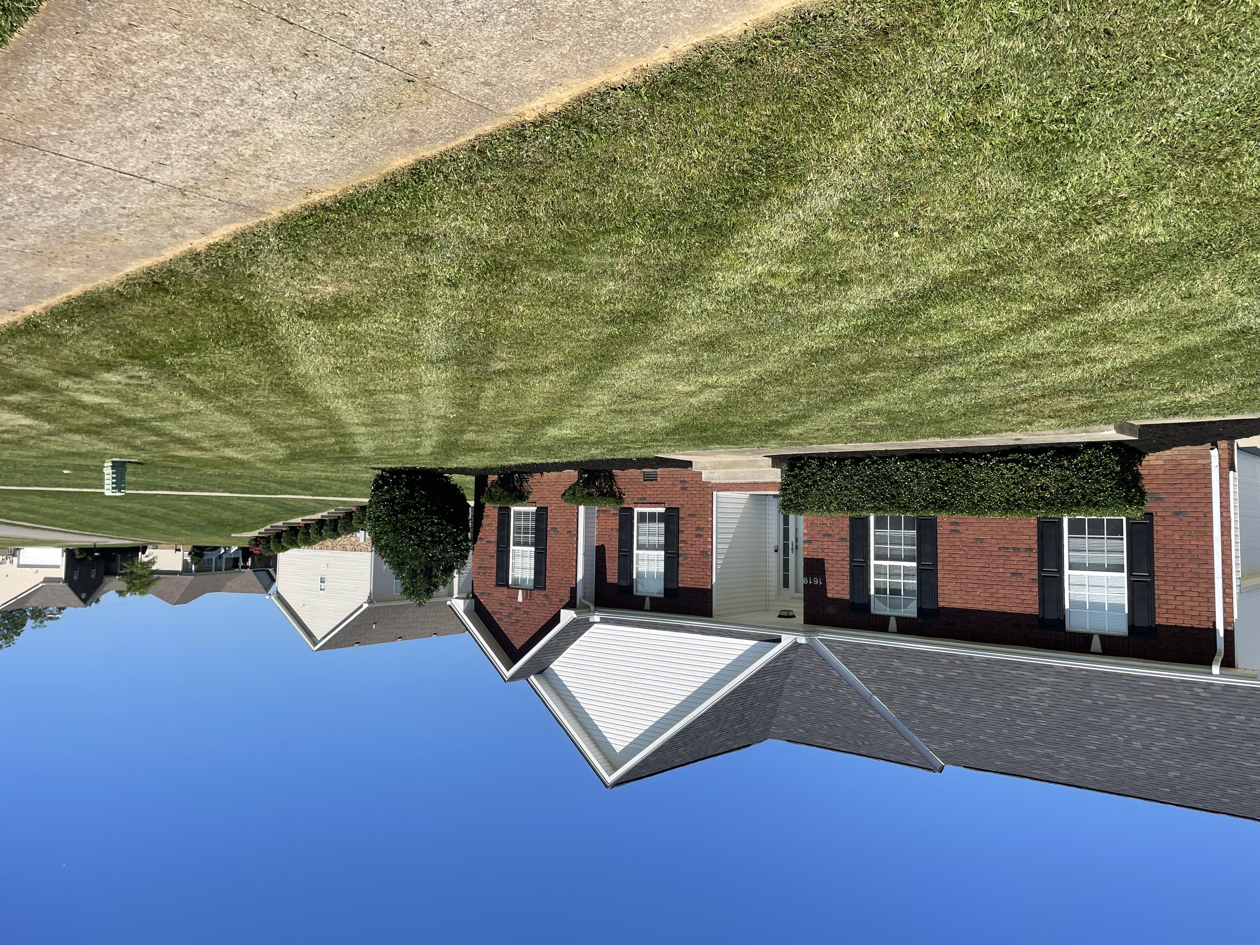 Little Lew Lawncare logo