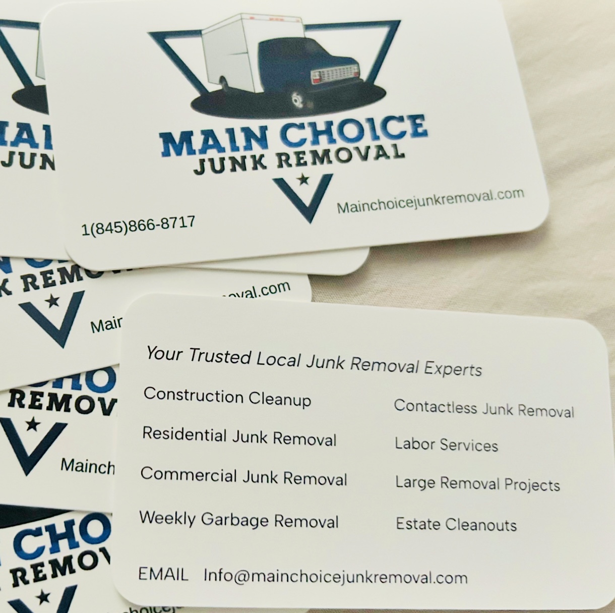 Main choice junk removal logo