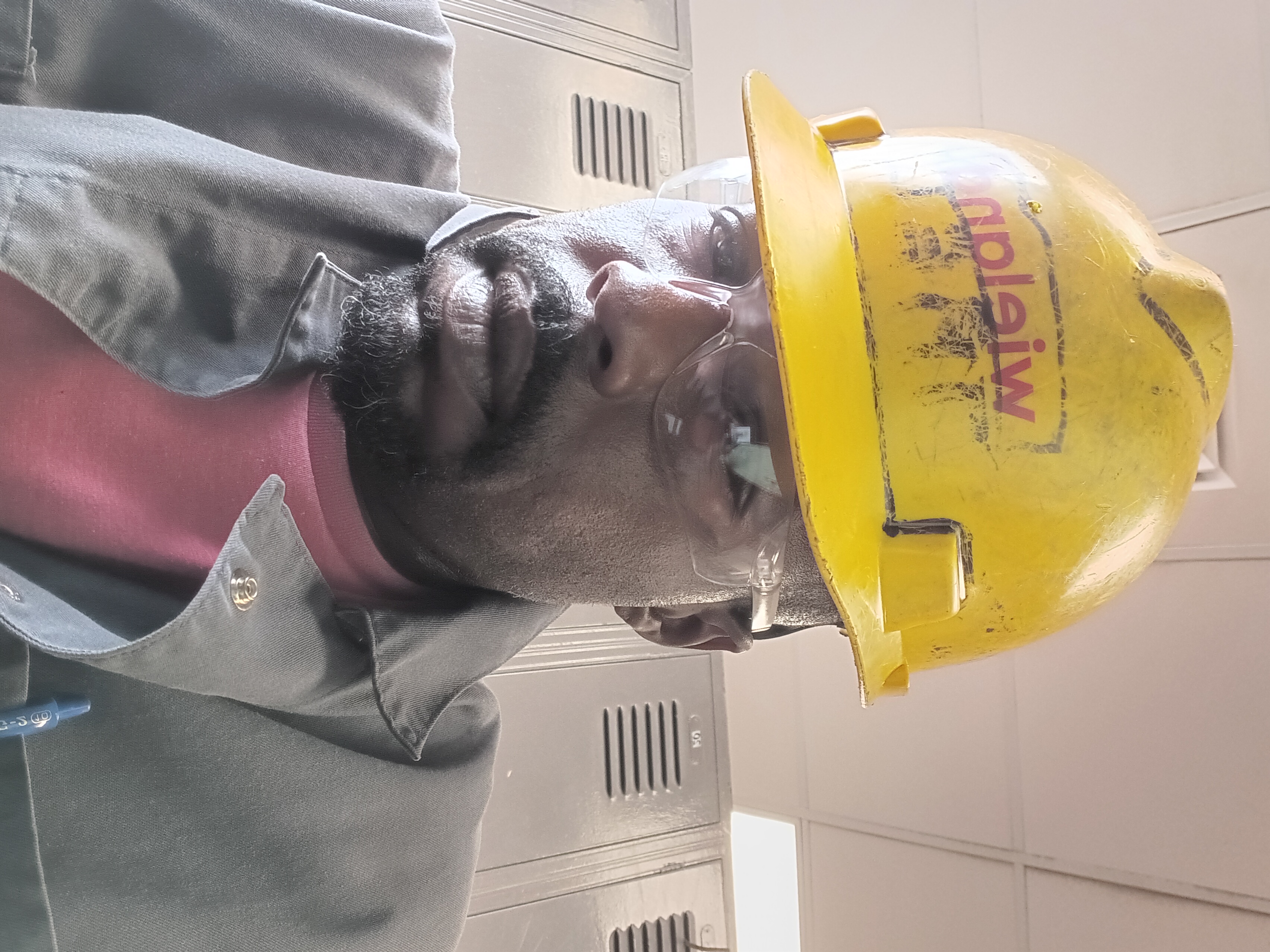 T.N.T Flooring & Carpentery logo