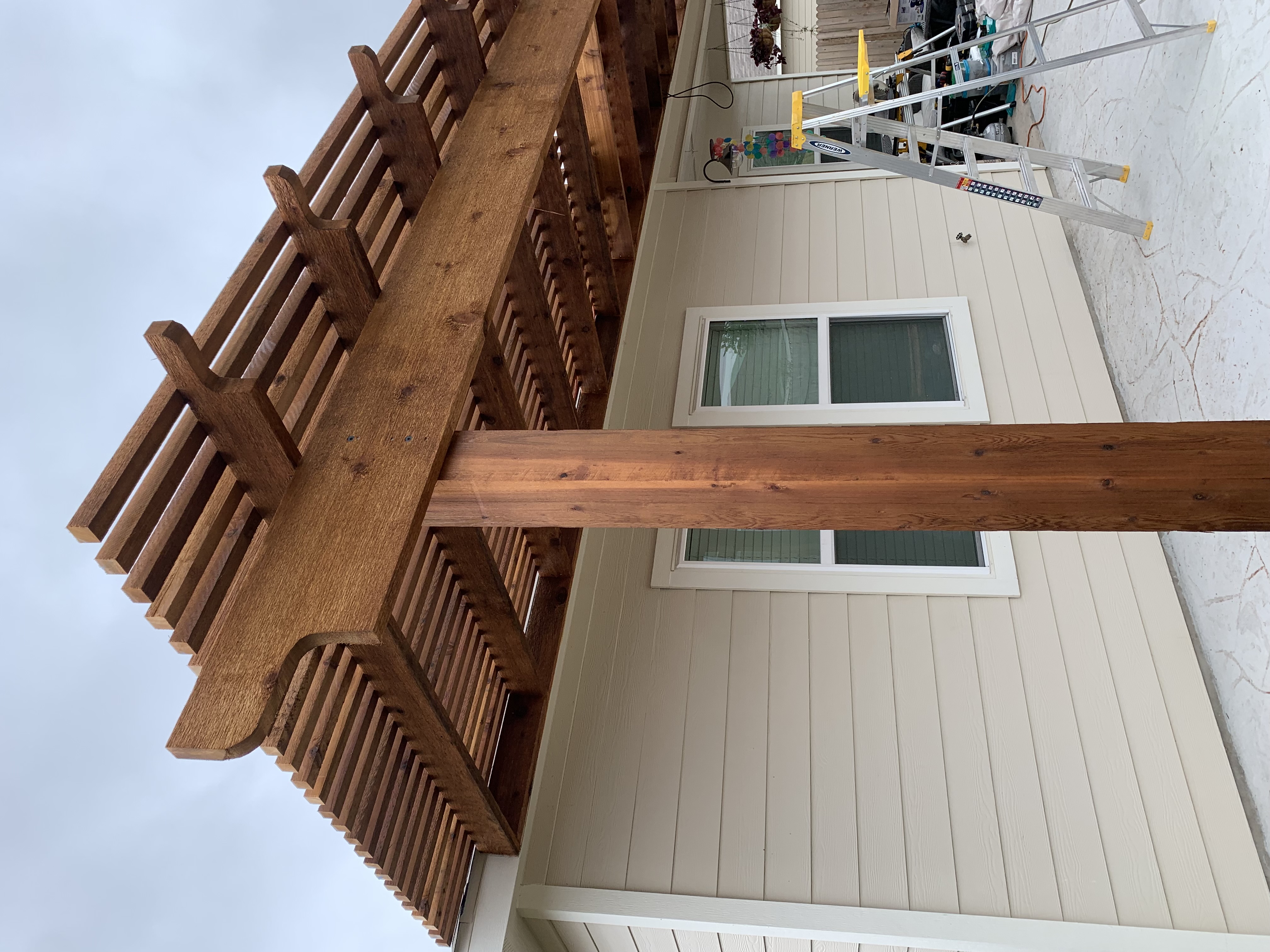 Mora and sons decking and remodeling logo