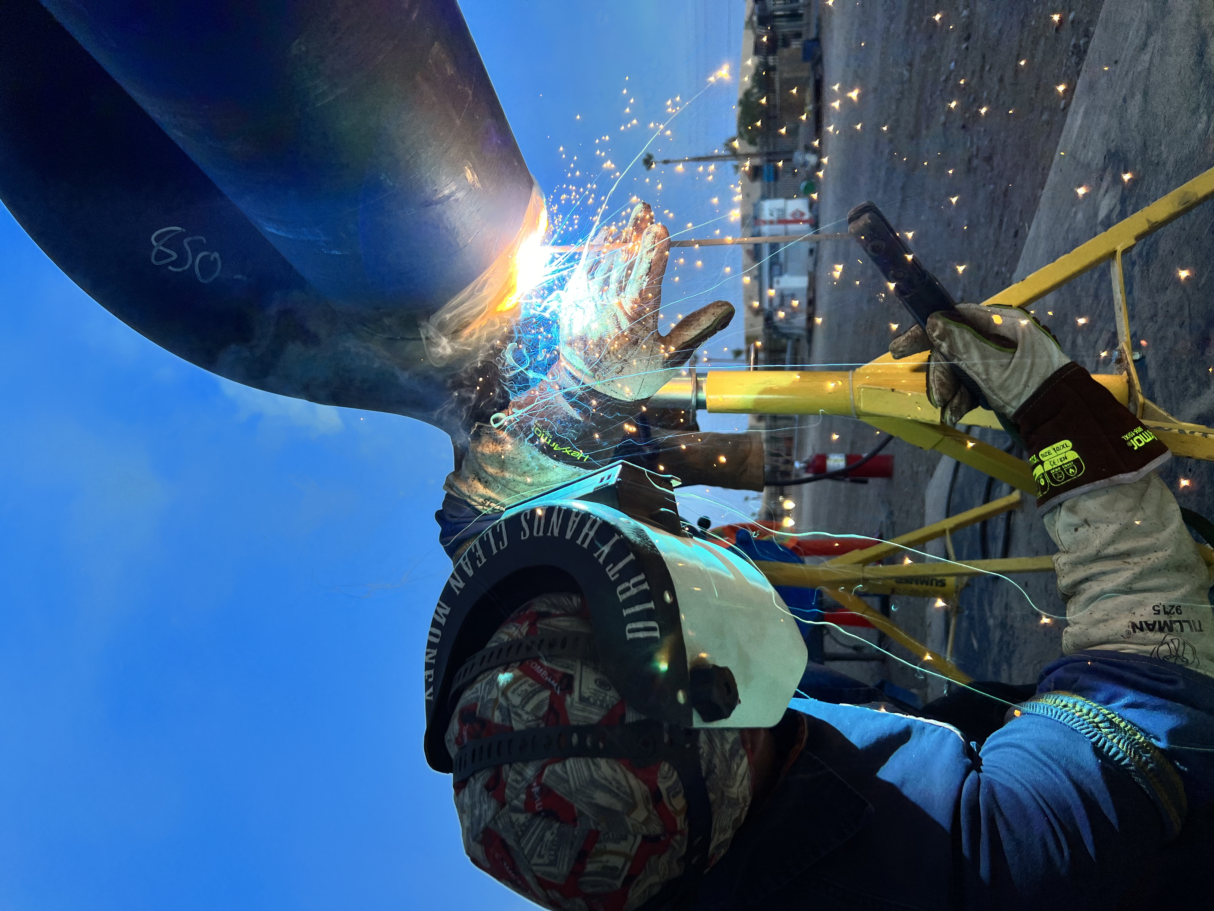 Montes Welding Services logo