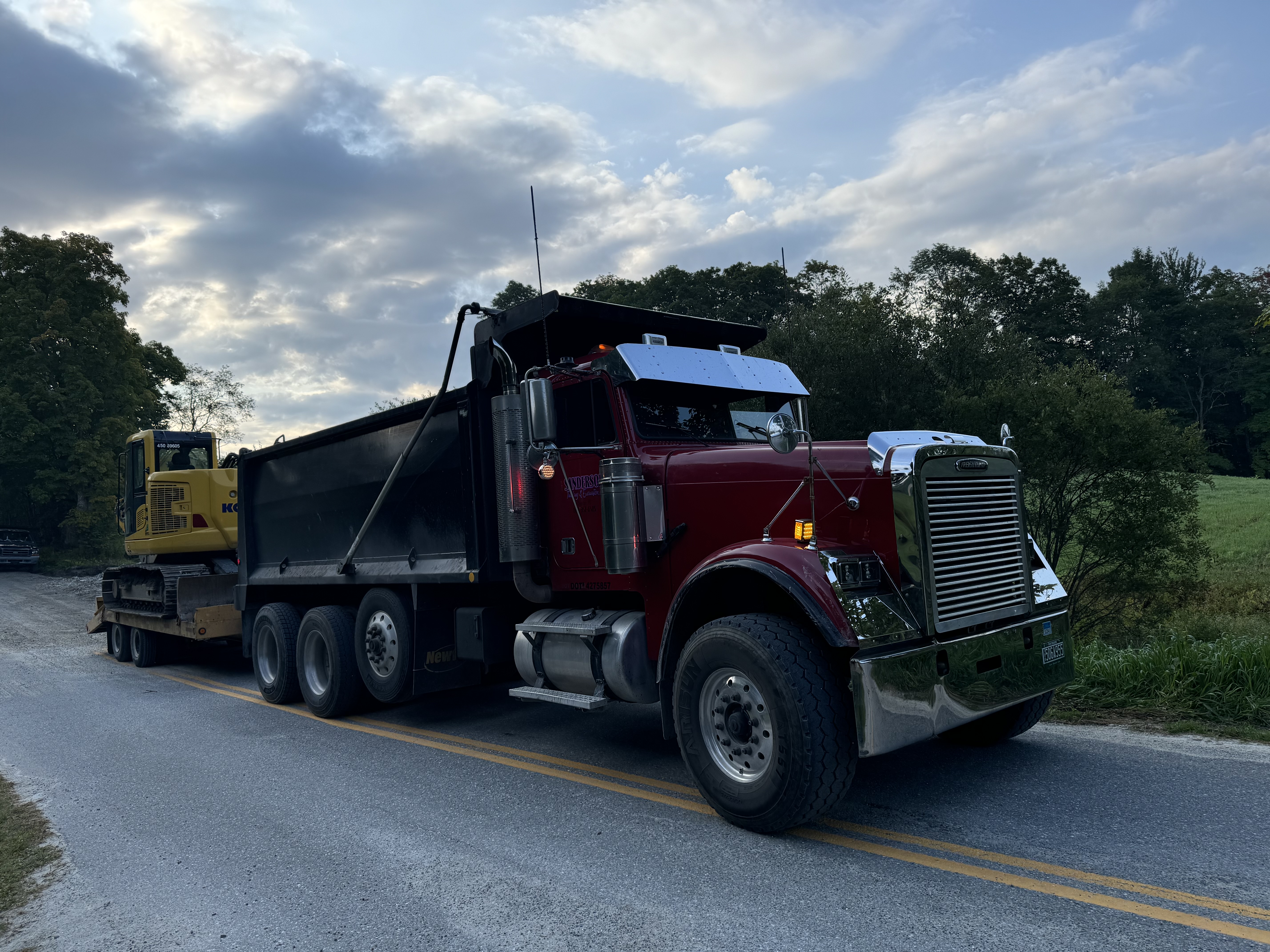 Avatar for Sanderson trucking & excavation llc