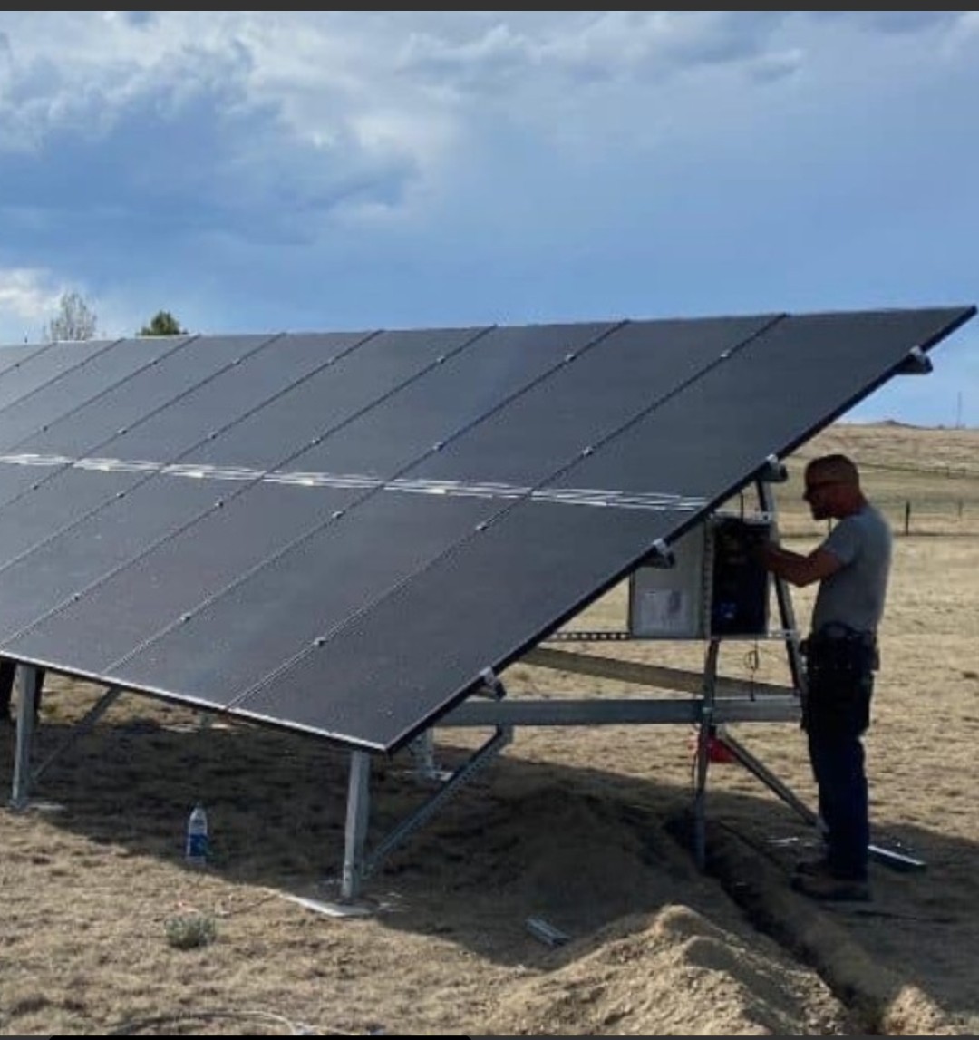Utah Solar Solutions logo