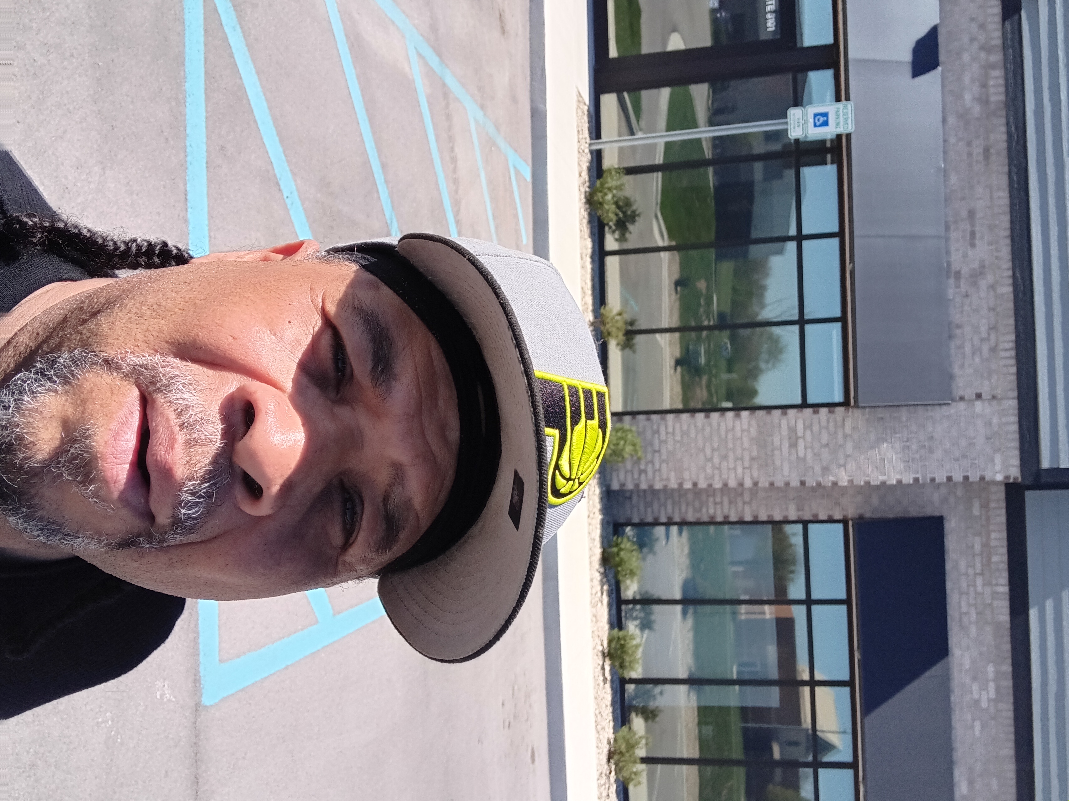 Carl the windows cleaning man logo