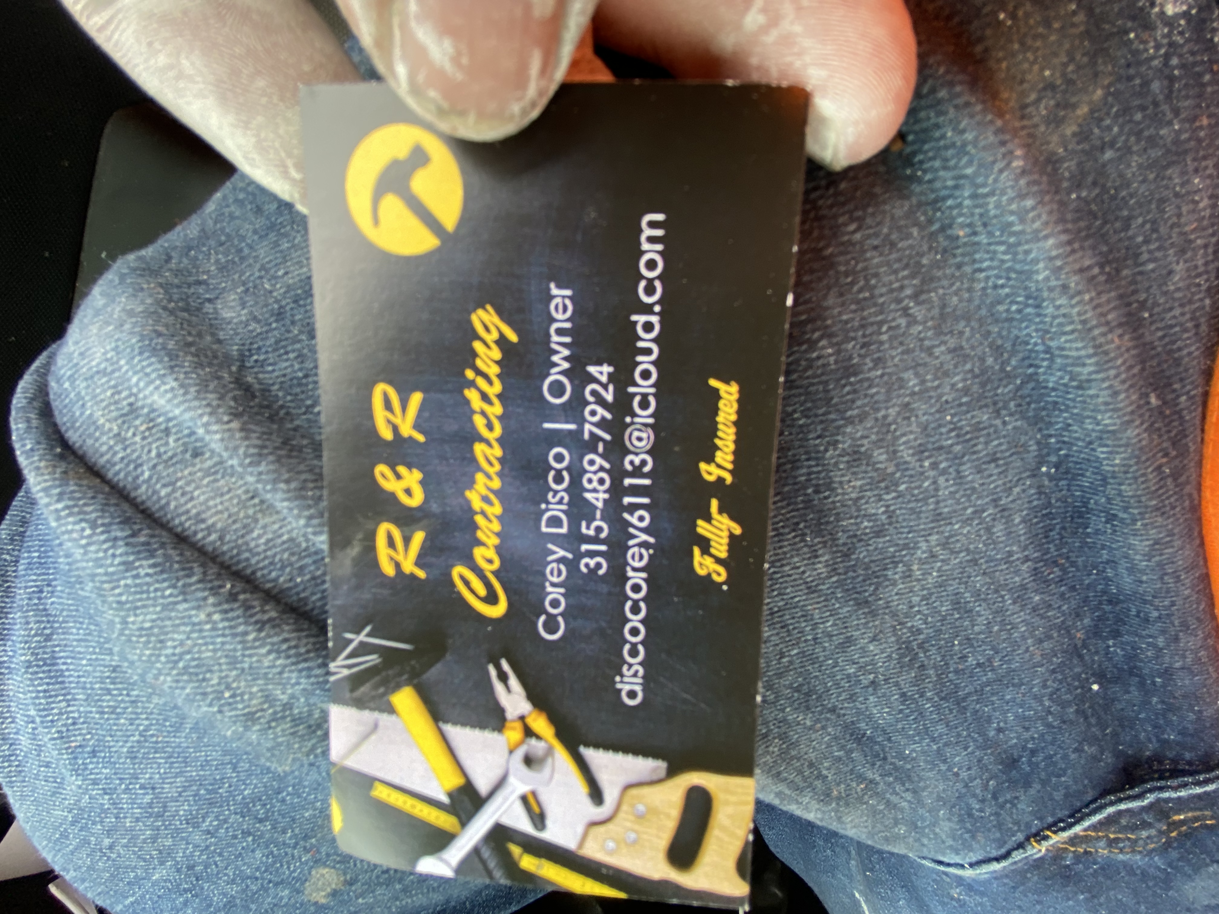 R&R contracting logo