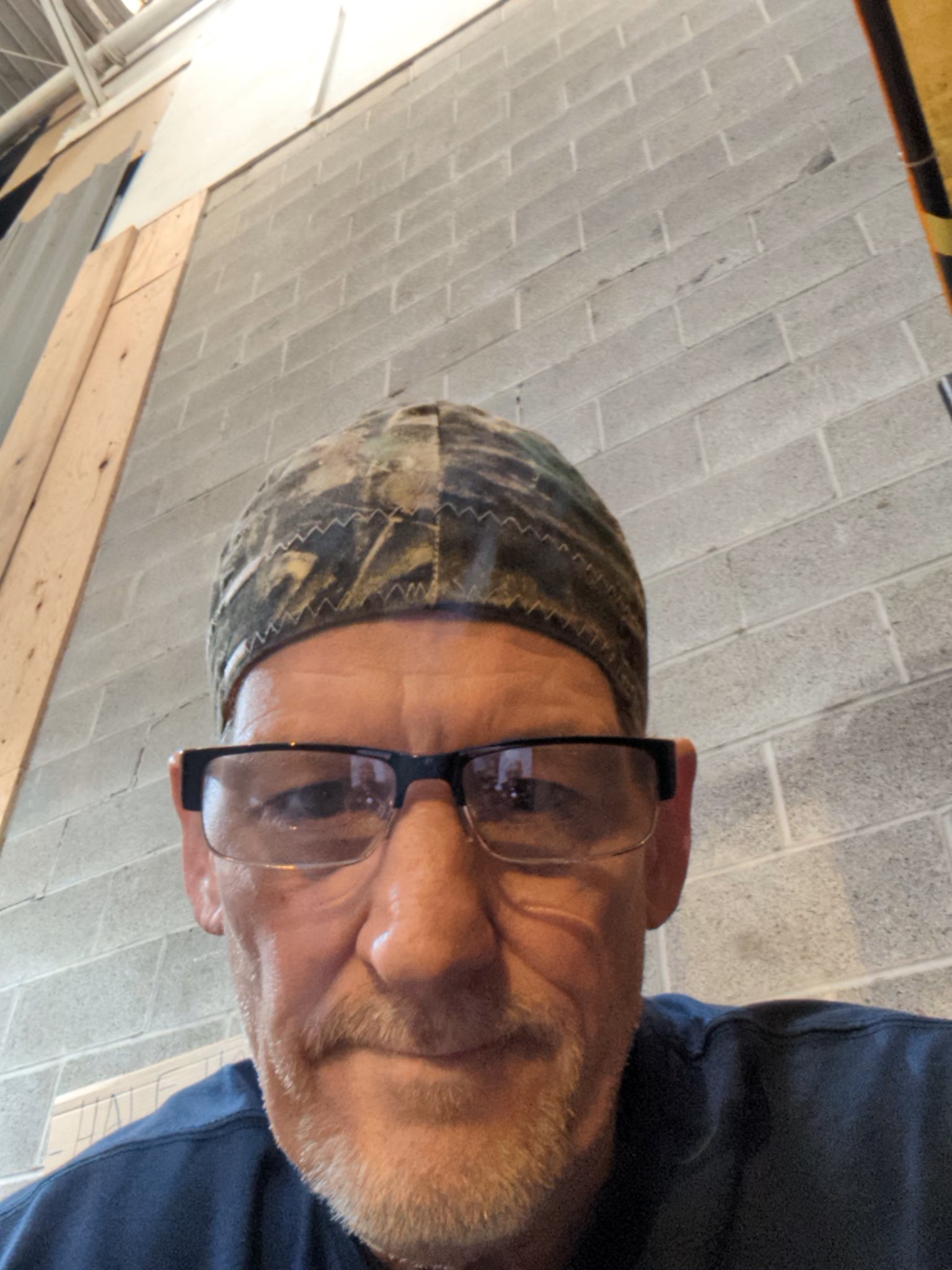 Don's Welding logo