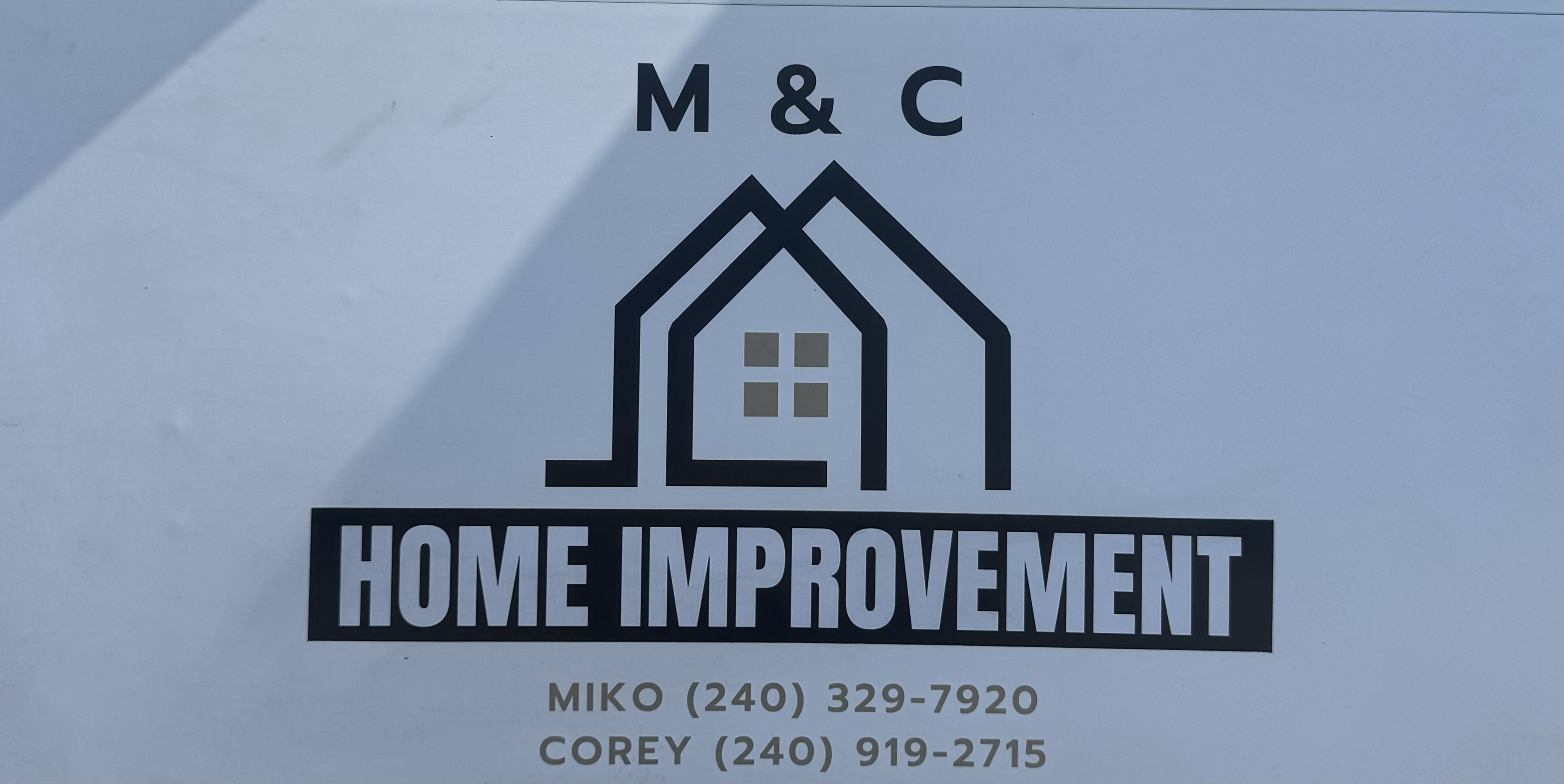 Mc home improvement logo